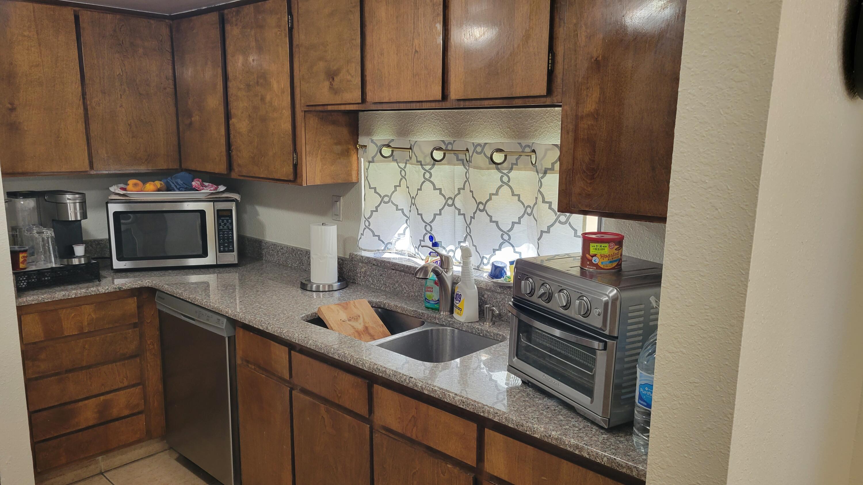 3501 Juan Tabo Boulevard NE Unit: C5