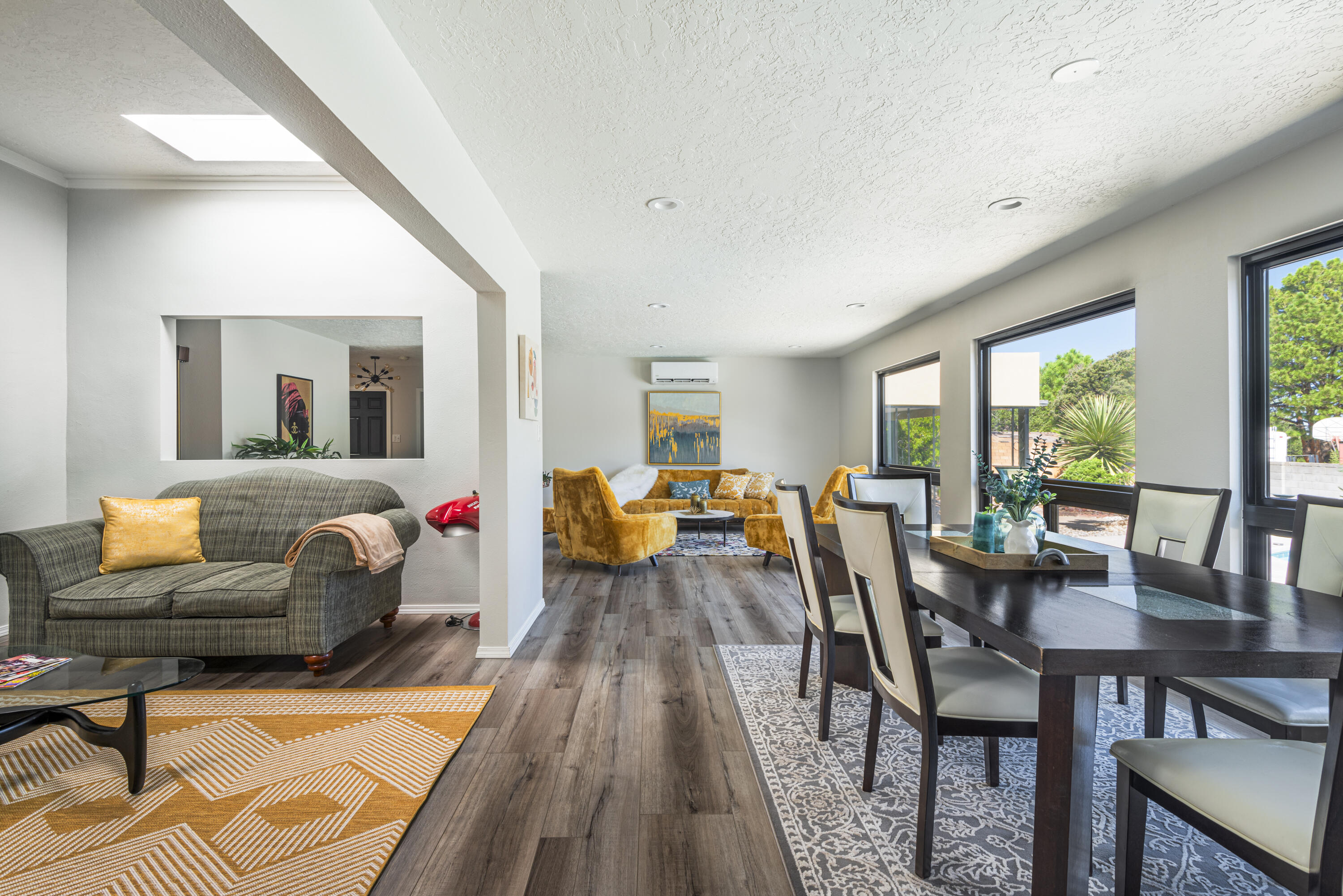 1333 Wagon Train Drive SE