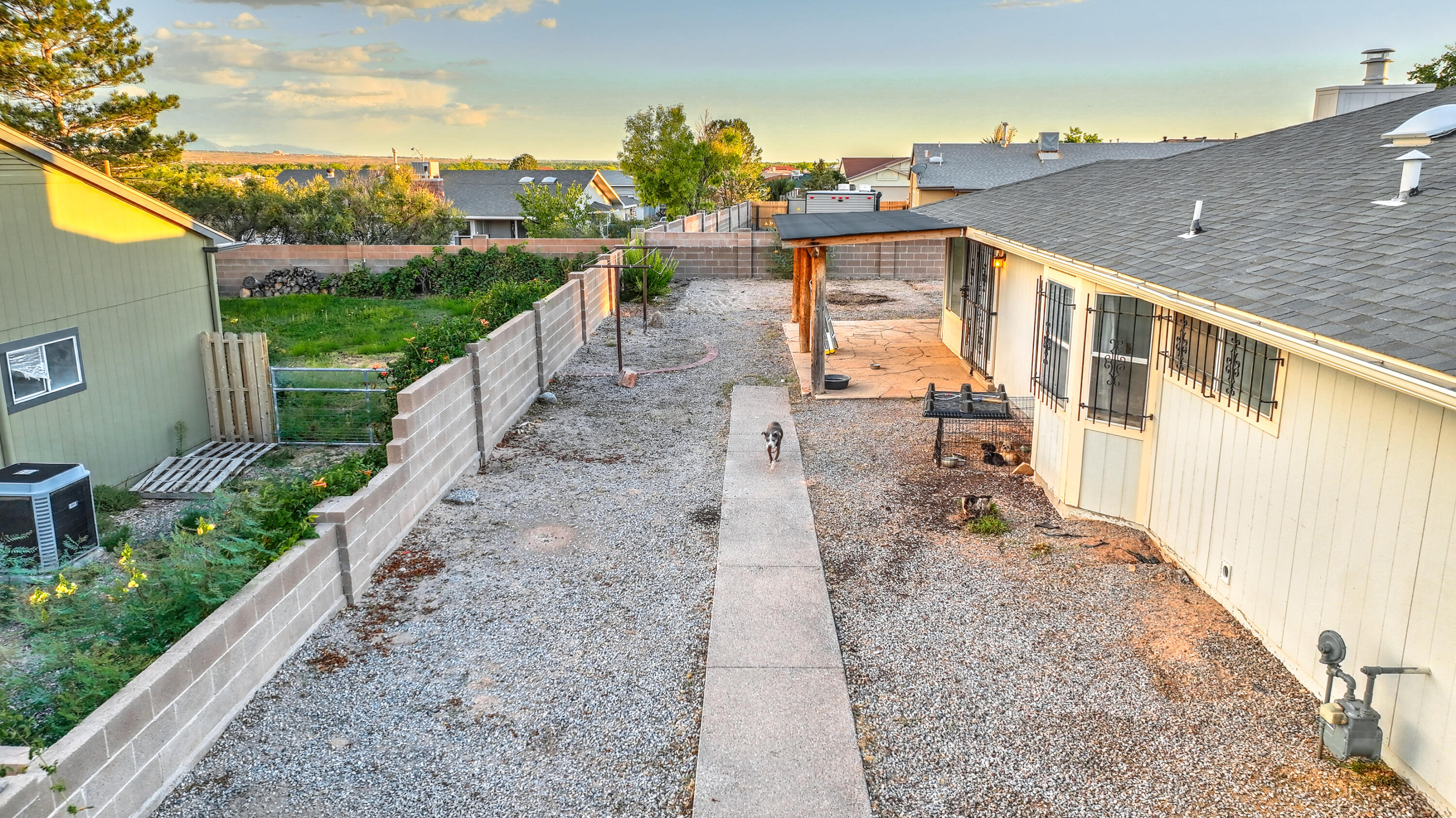 7270 Pajarito Road NE