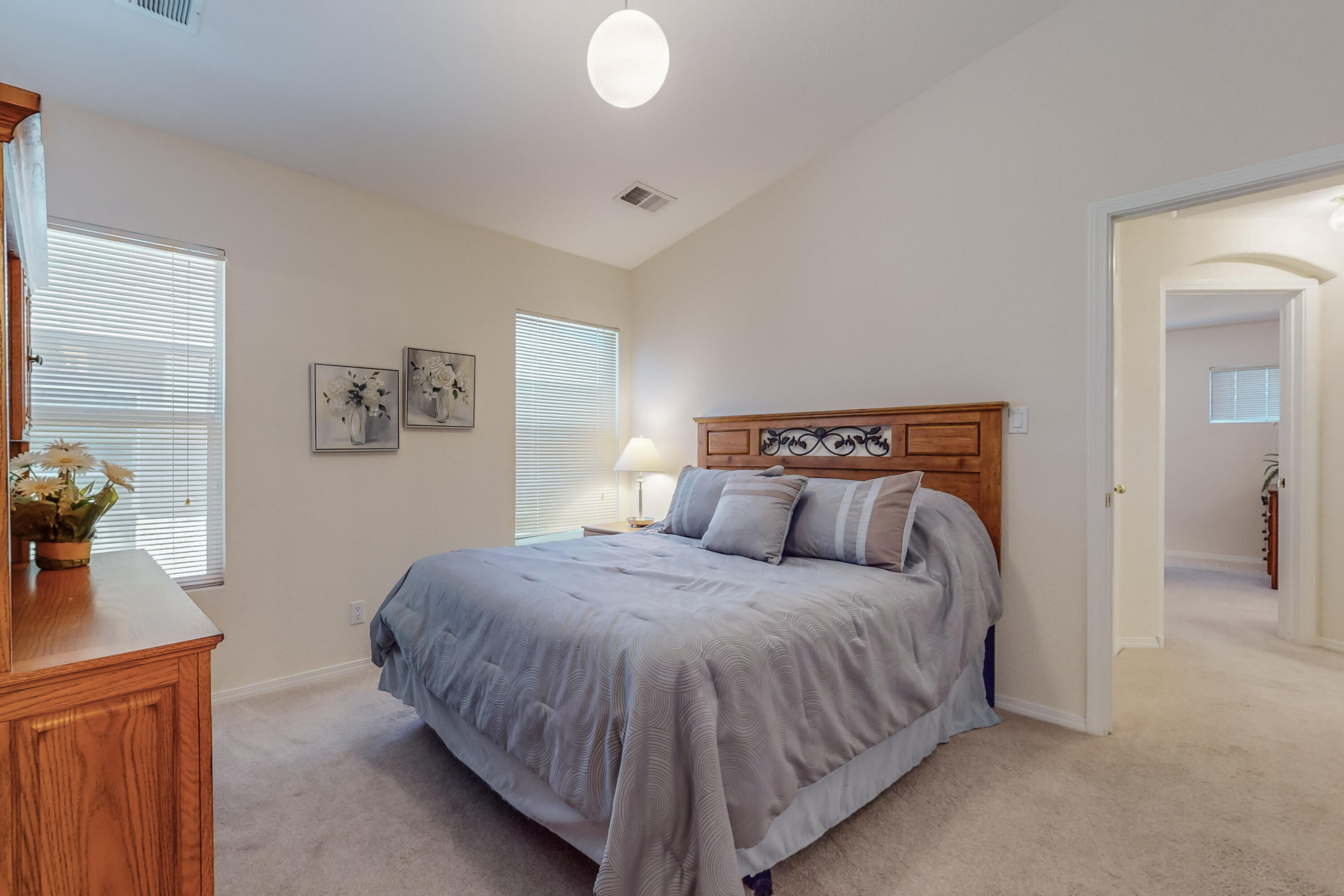 6501 San Antonio Drive NE Unit: 3702