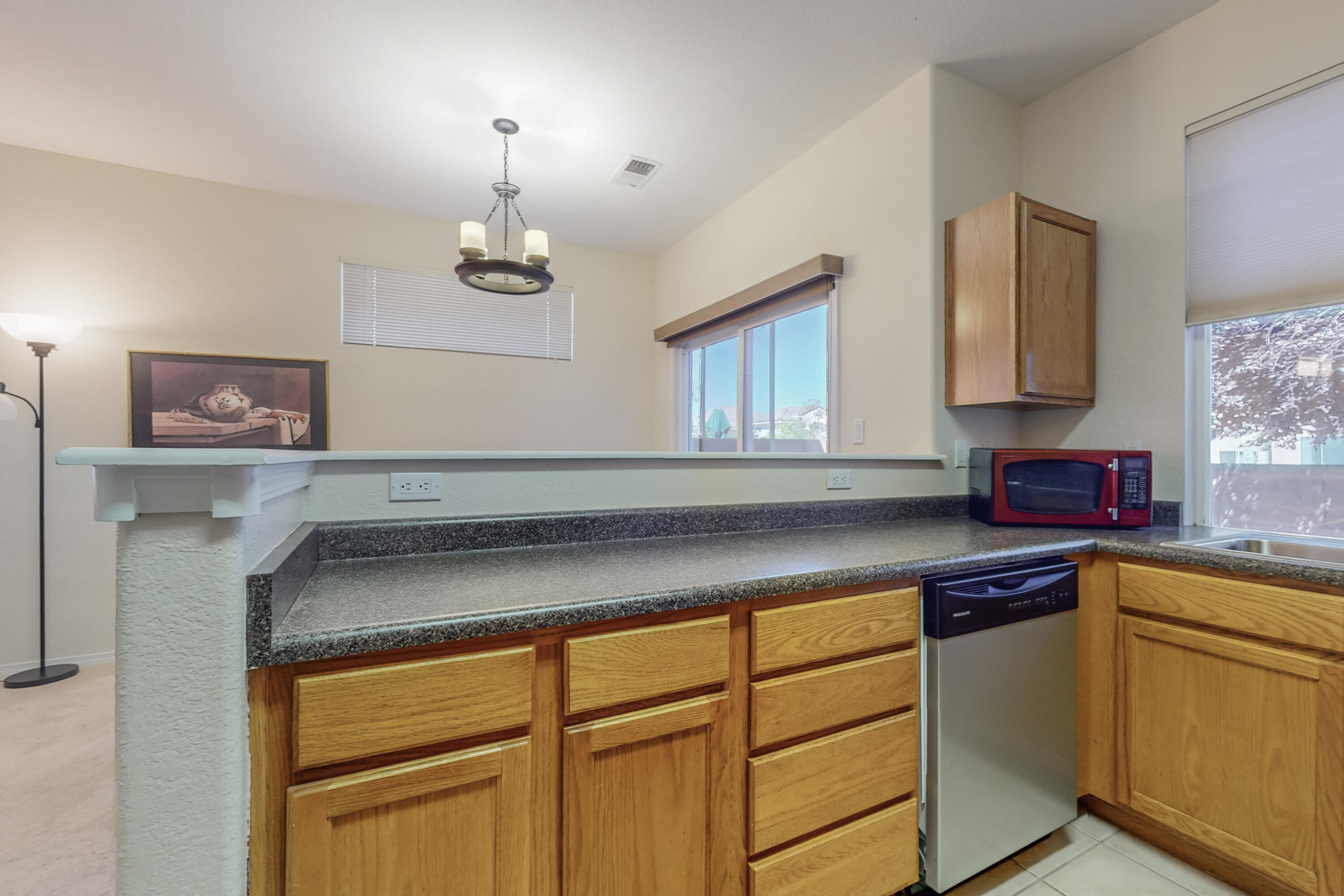 6501 San Antonio Drive NE Unit: 3702