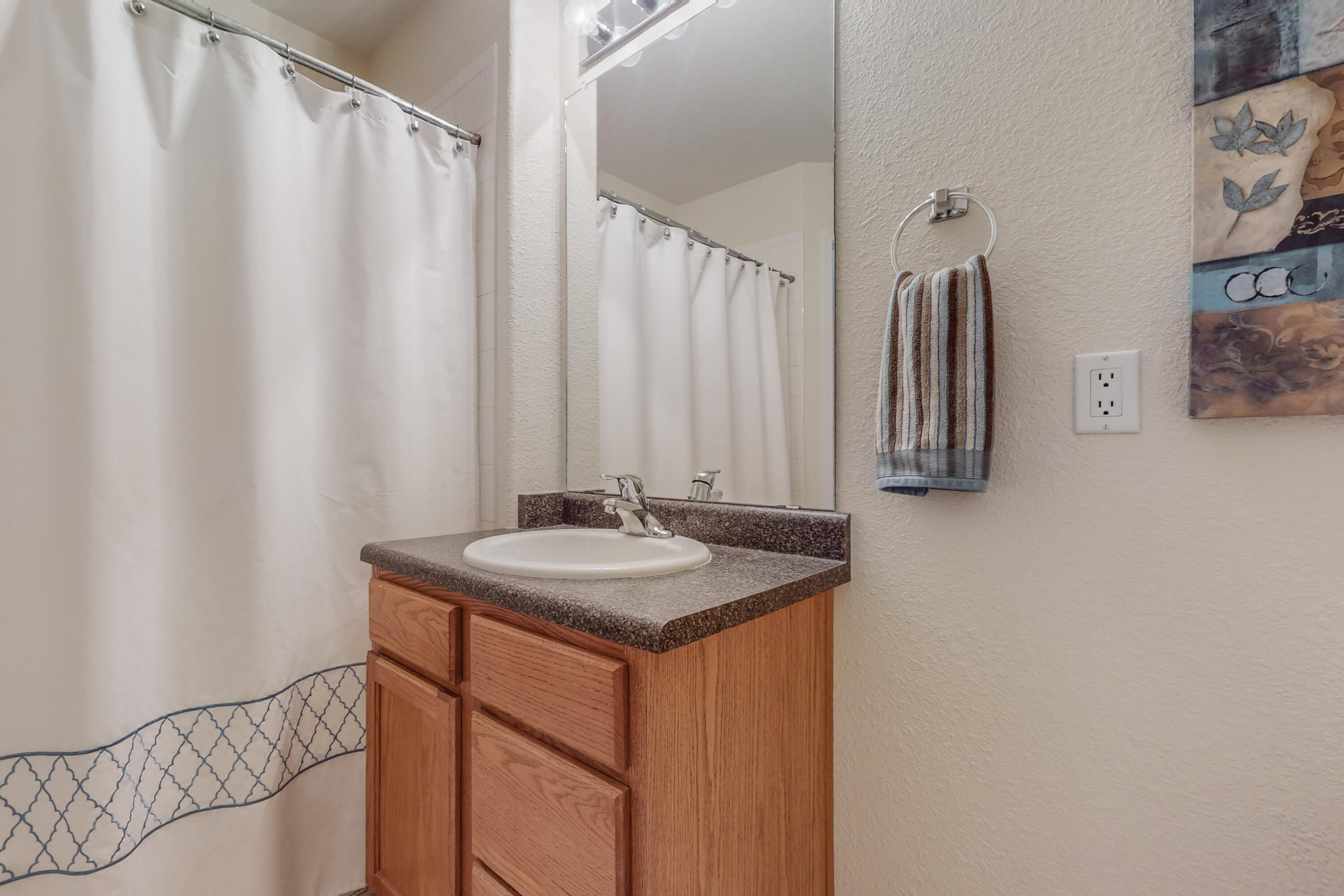 6501 San Antonio Drive NE Unit: 3702
