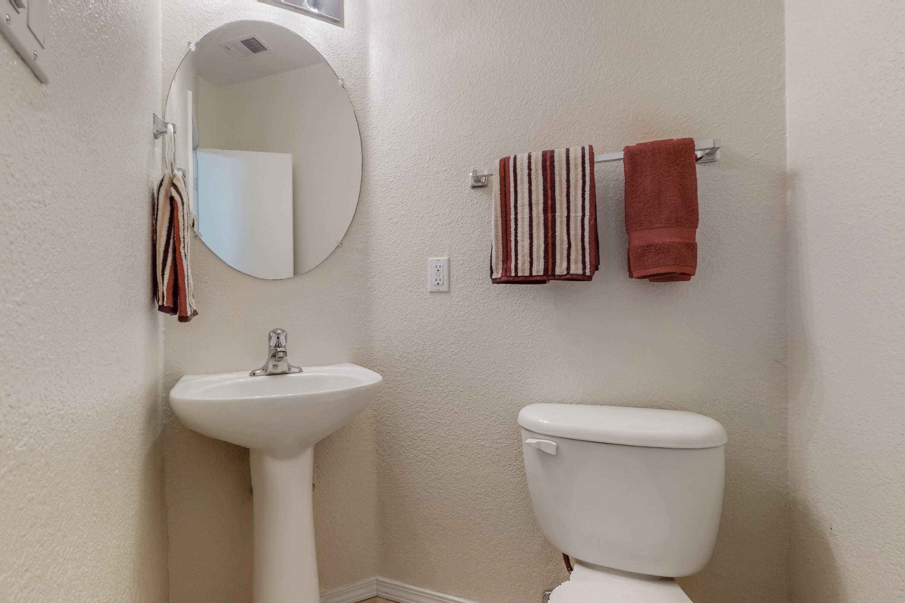 6501 San Antonio Drive NE Unit: 3702