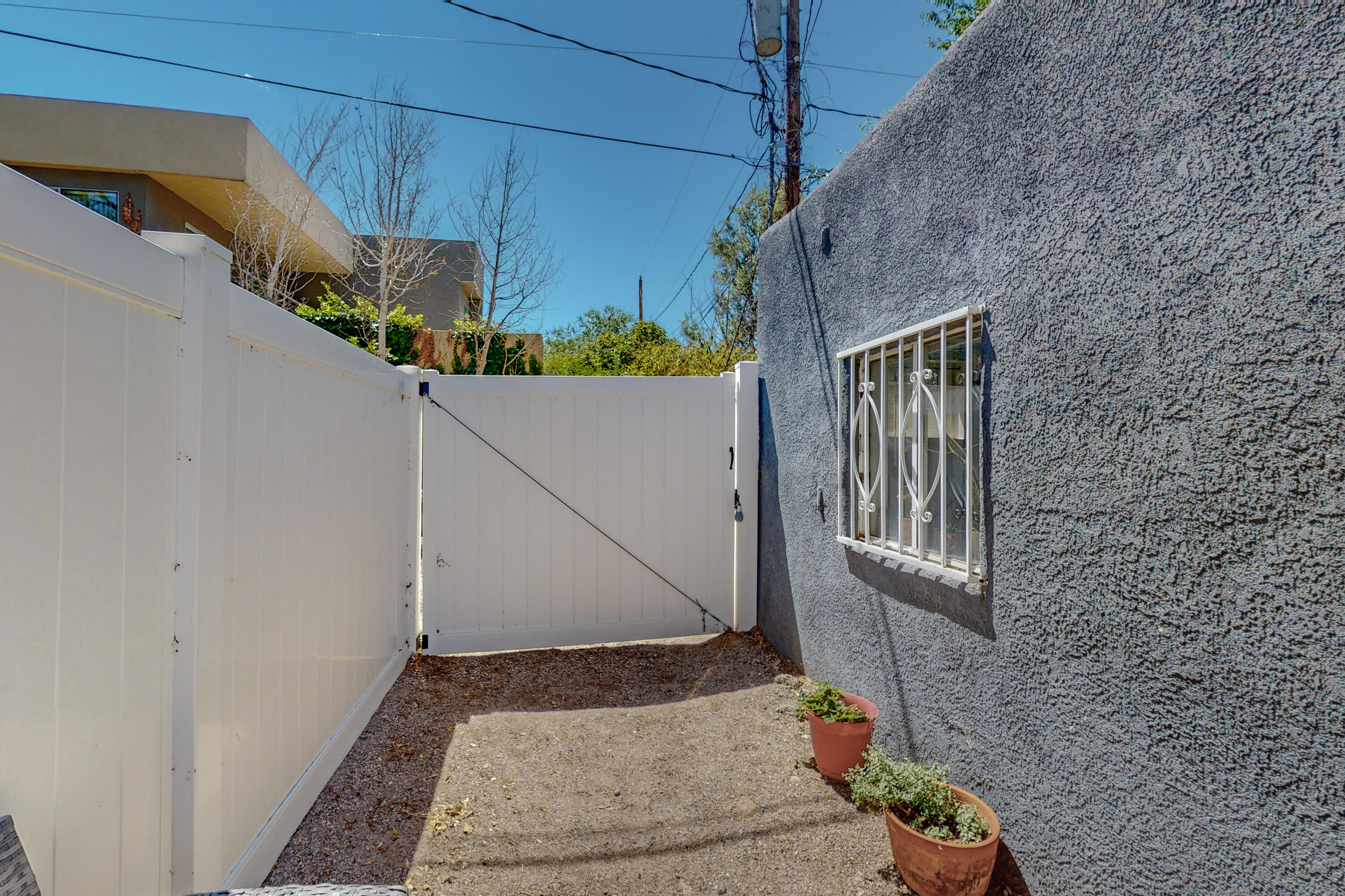 312 Cromwell Avenue SW