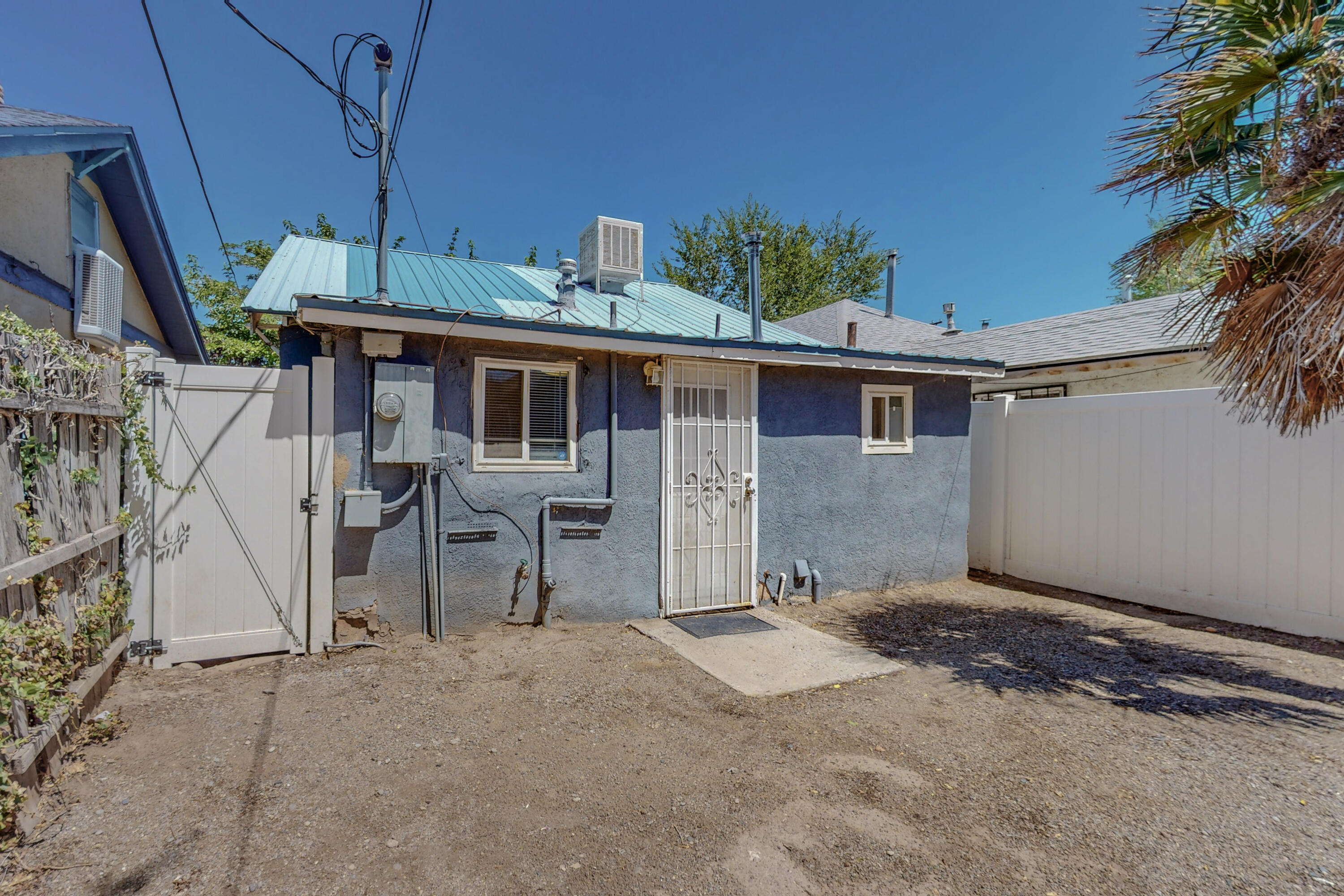 312 Cromwell Avenue SW