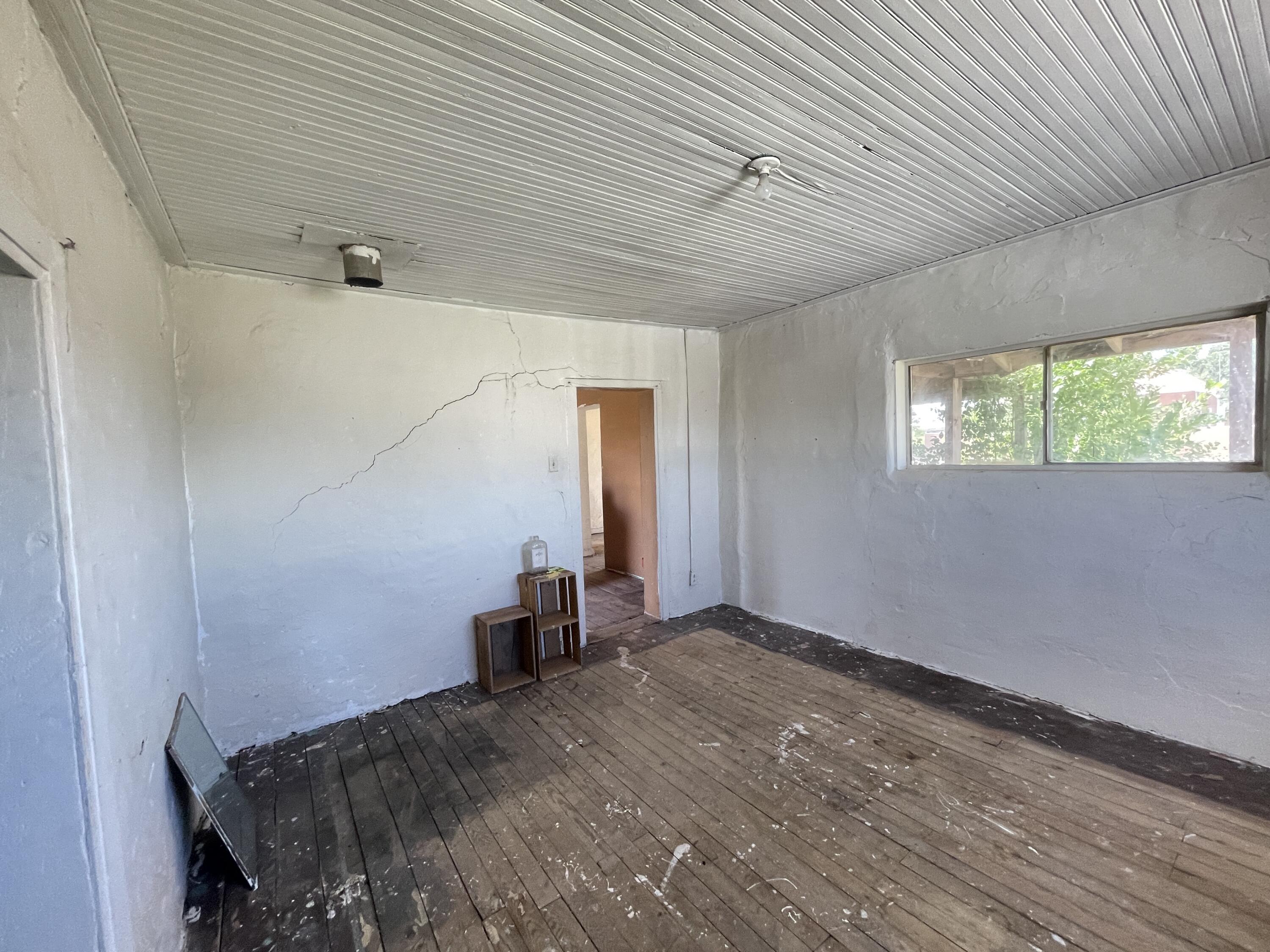 303 S Spruce