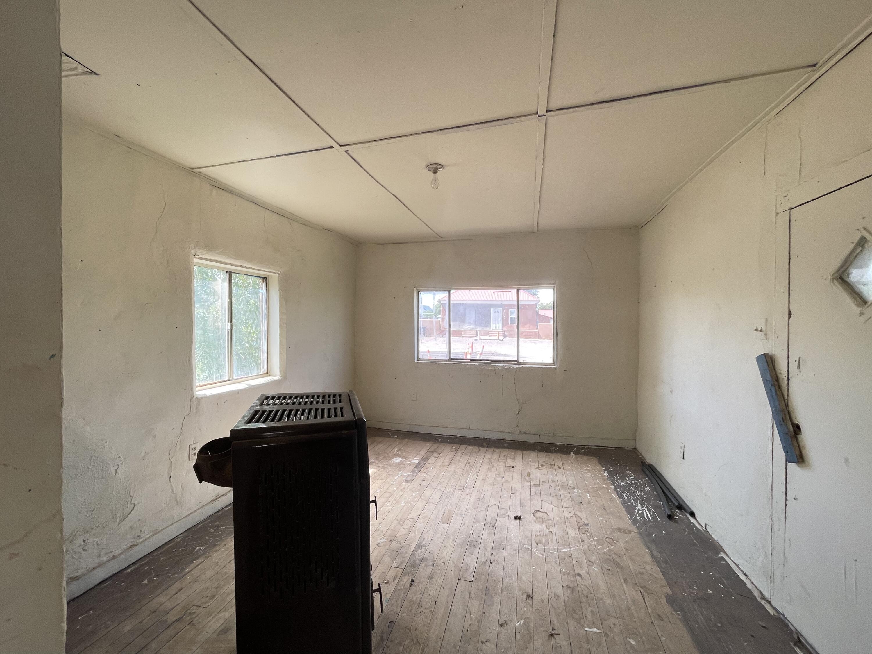 303 S Spruce