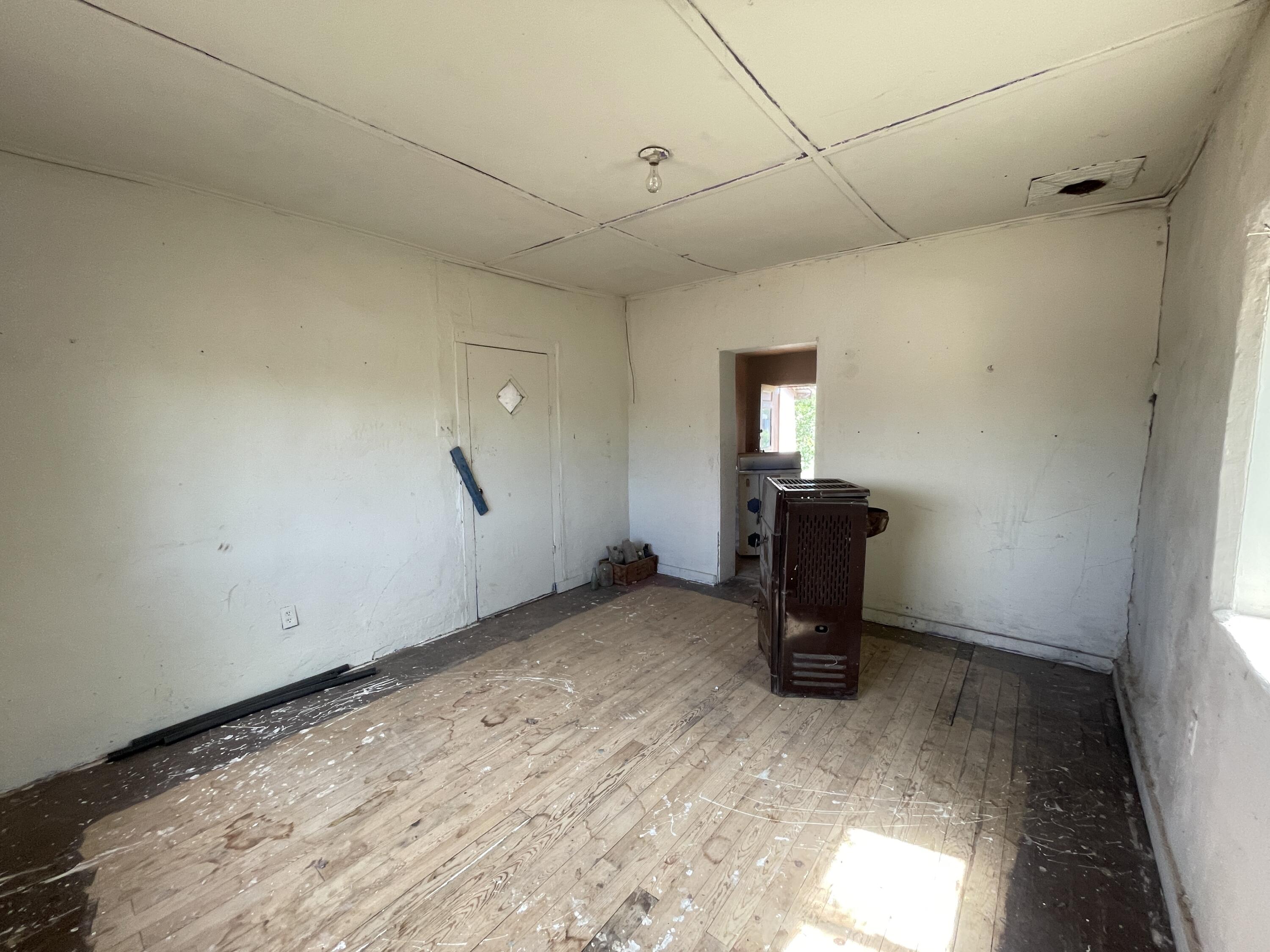 303 S Spruce