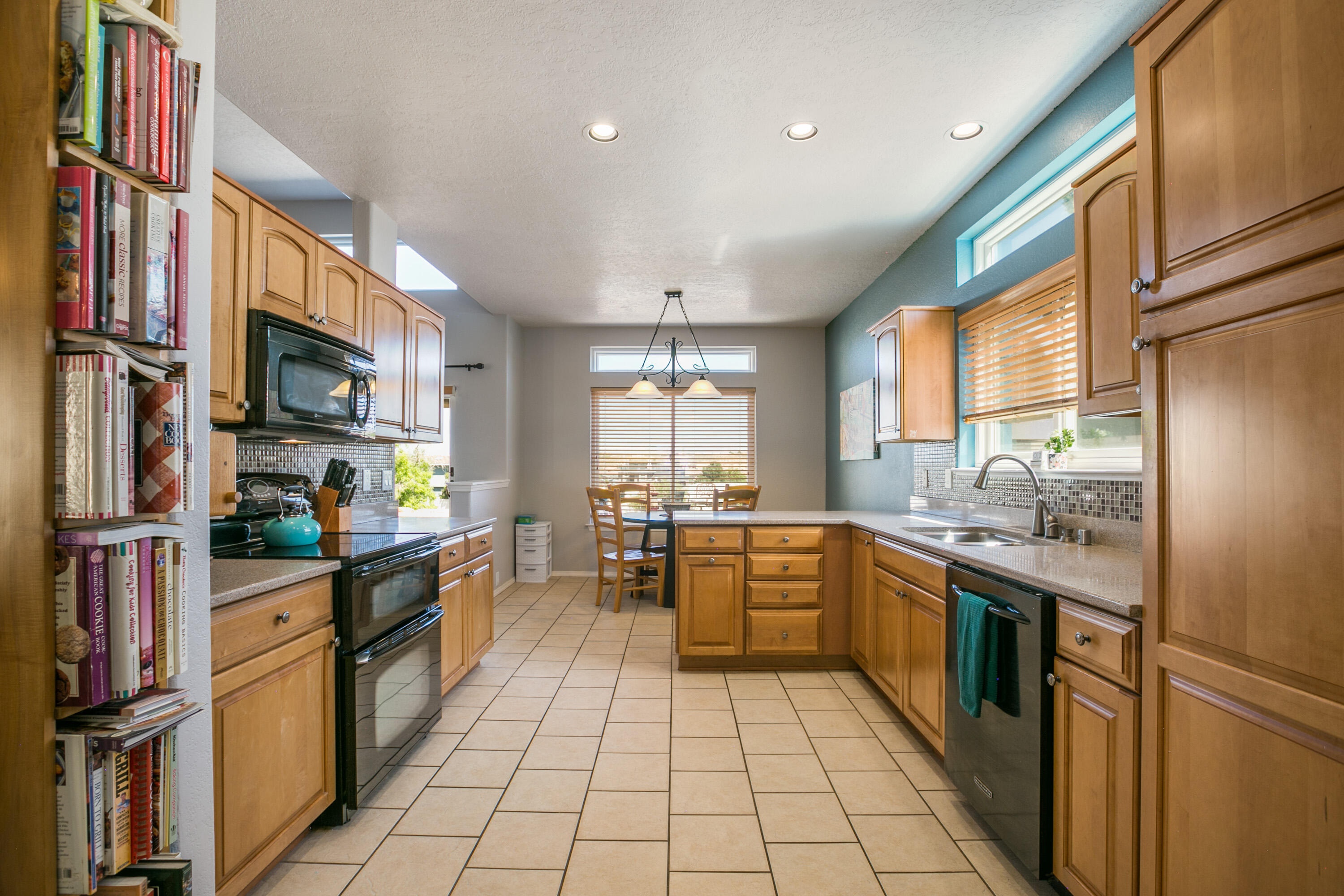 3177 Ashkirk Loop SE