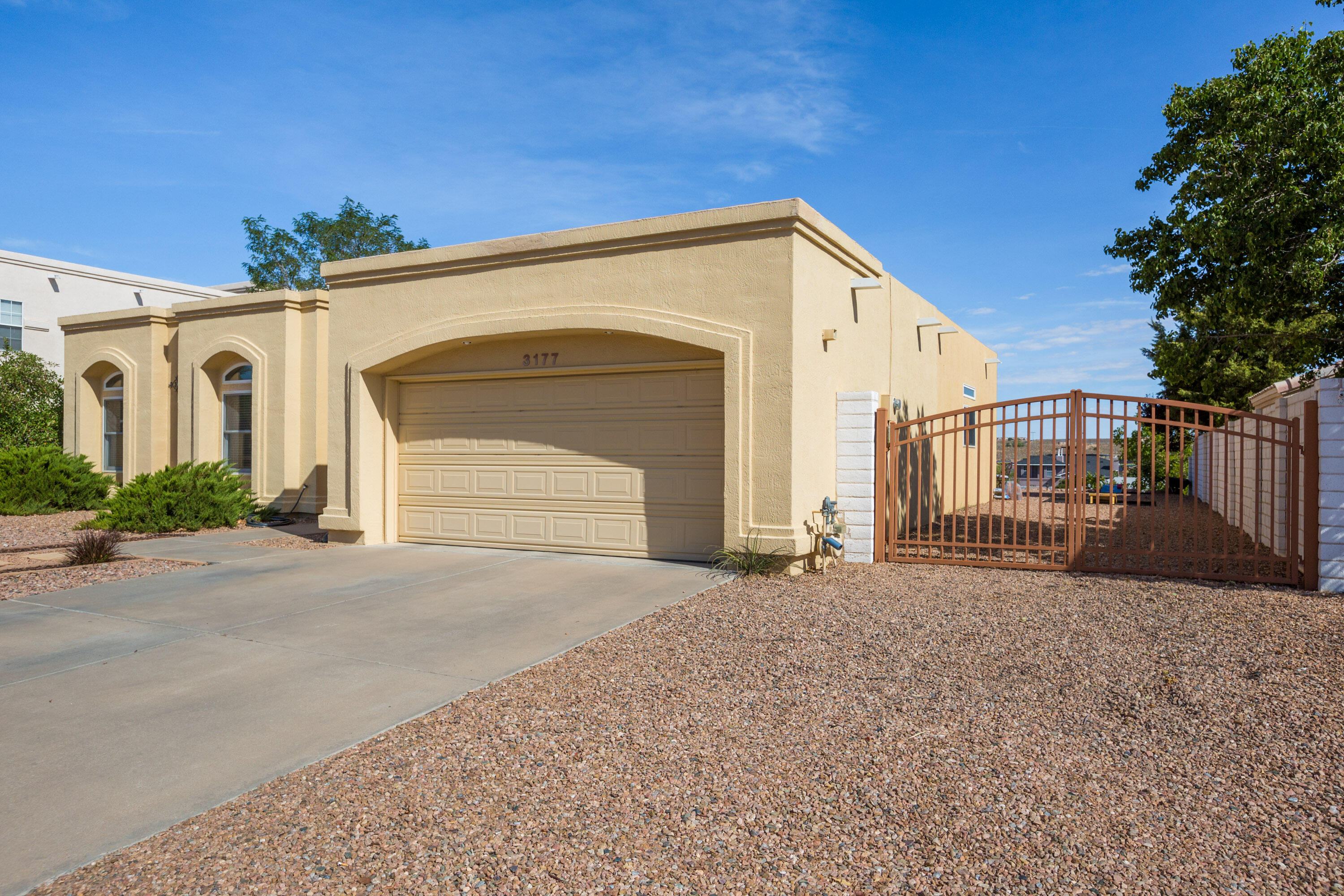 3177 Ashkirk Loop SE
