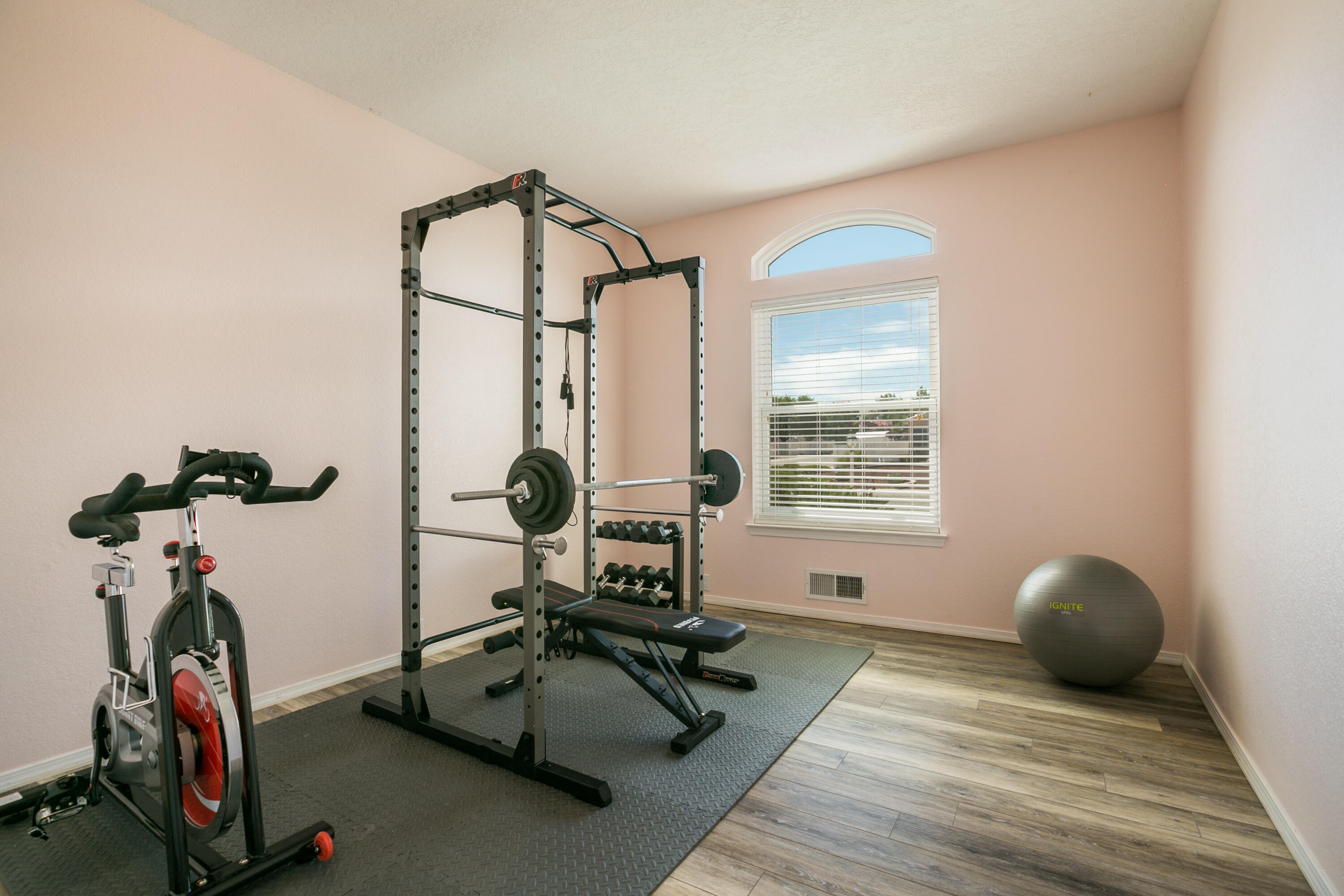 3177 Ashkirk Loop SE