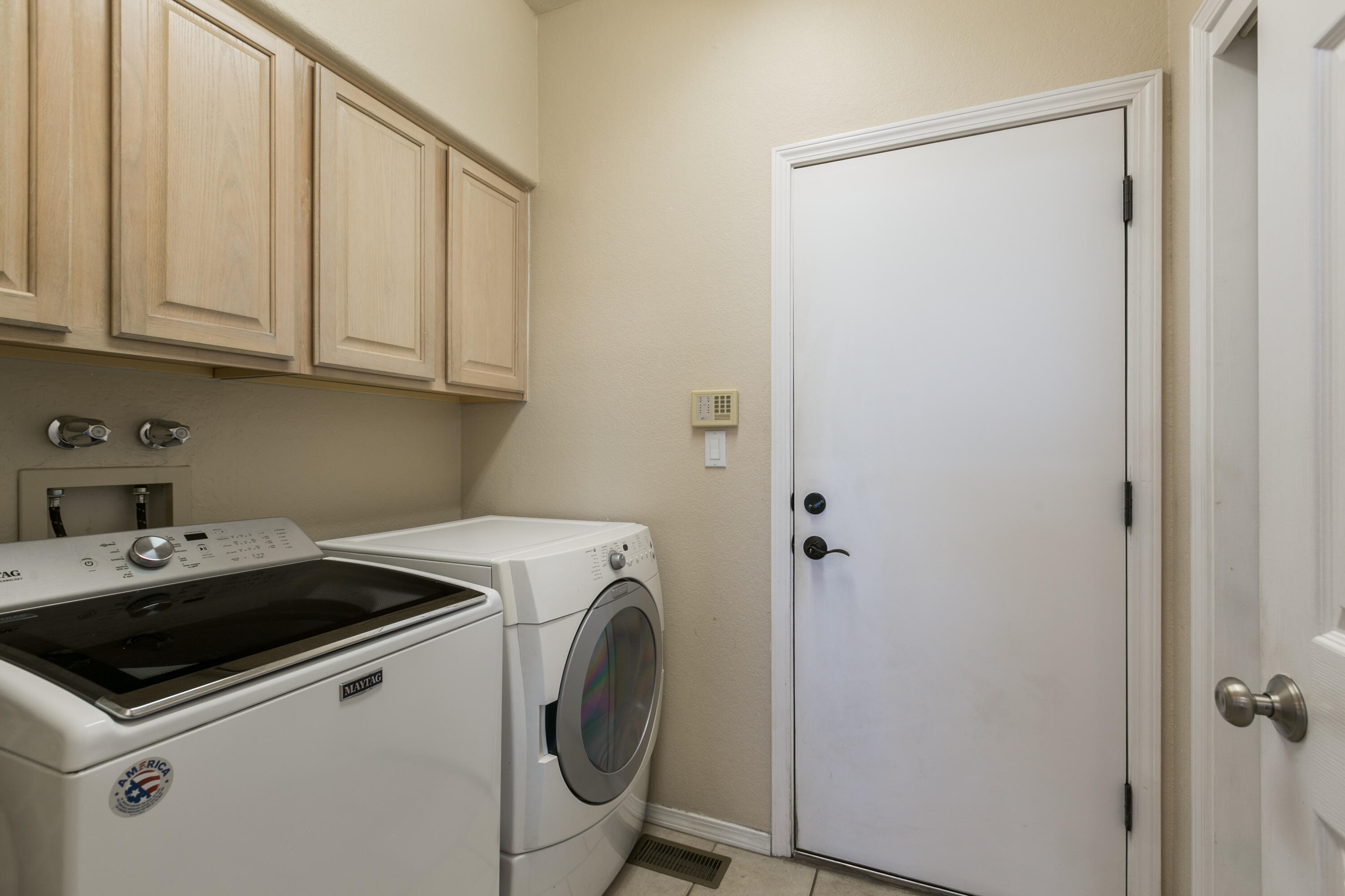 3177 Ashkirk Loop SE