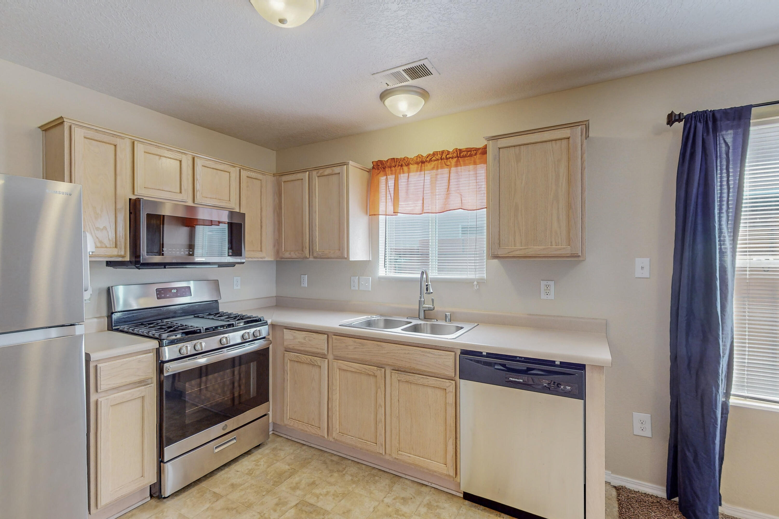 3549 Lavender Meadows Drive NE