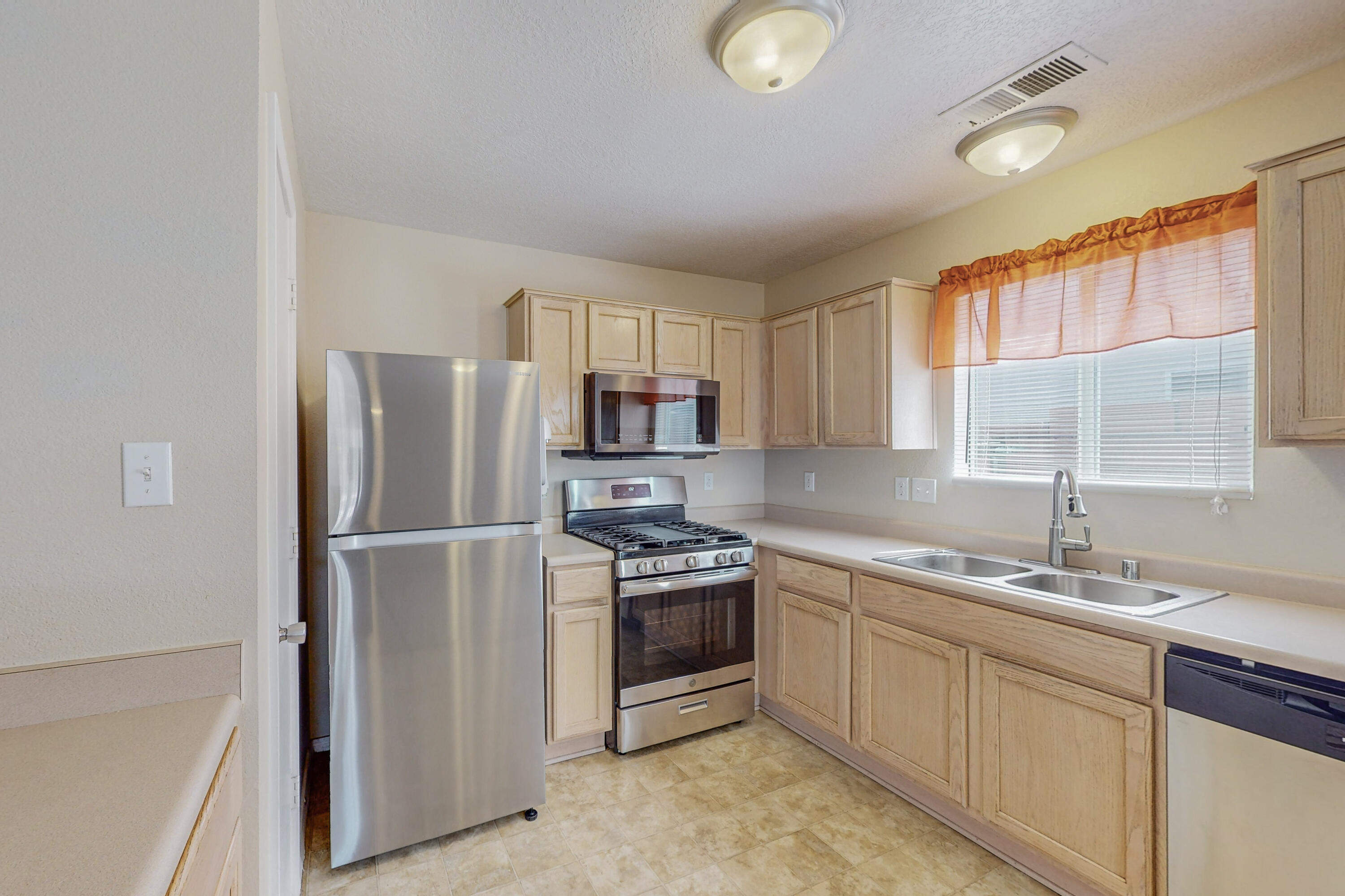 3549 Lavender Meadows Drive NE