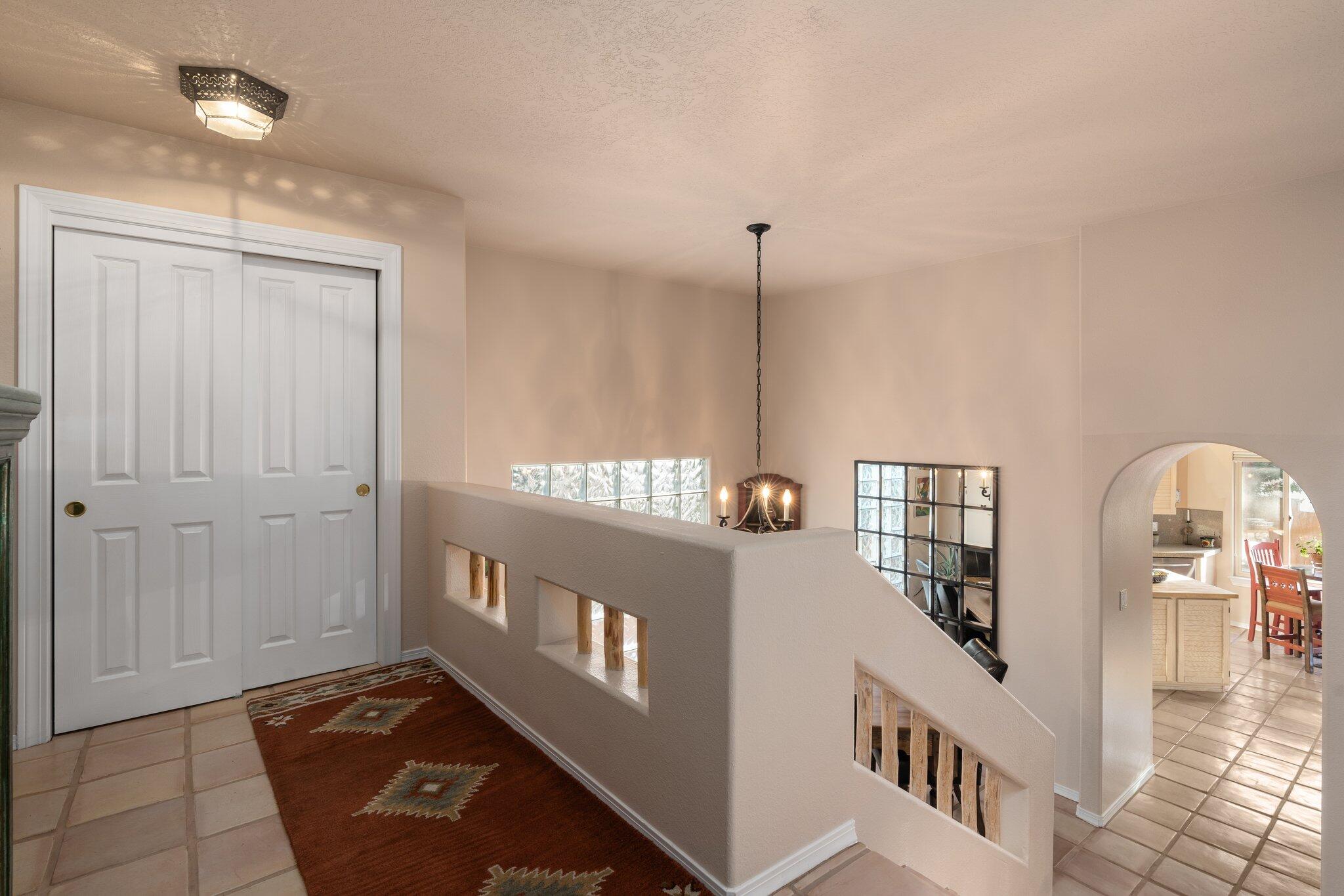 1245 Monte Verde Drive NE