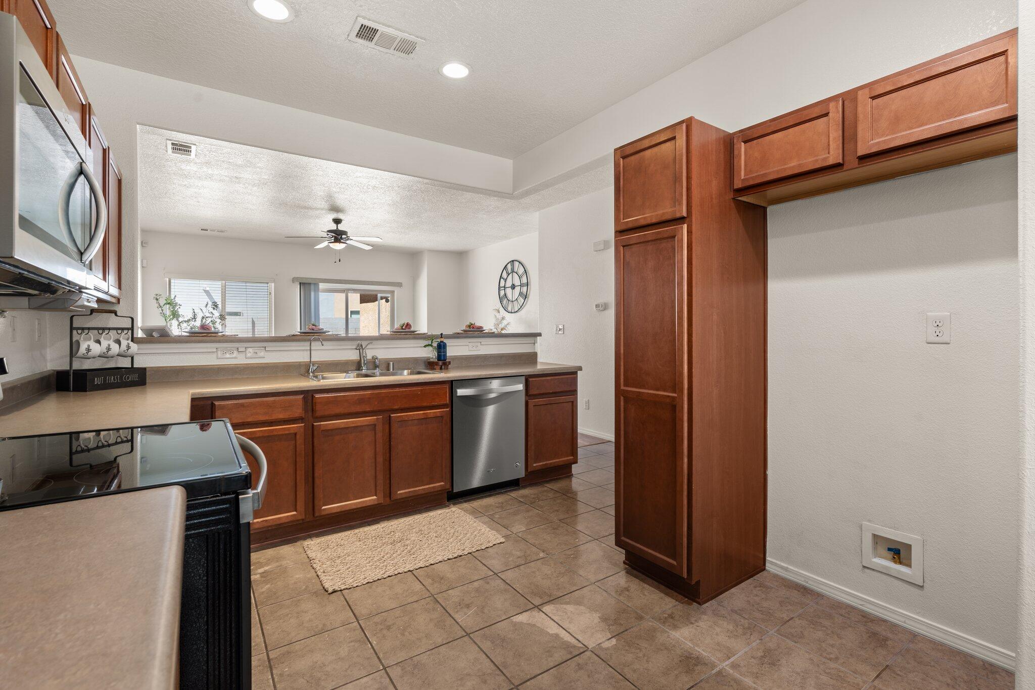 5805 Fossil Road