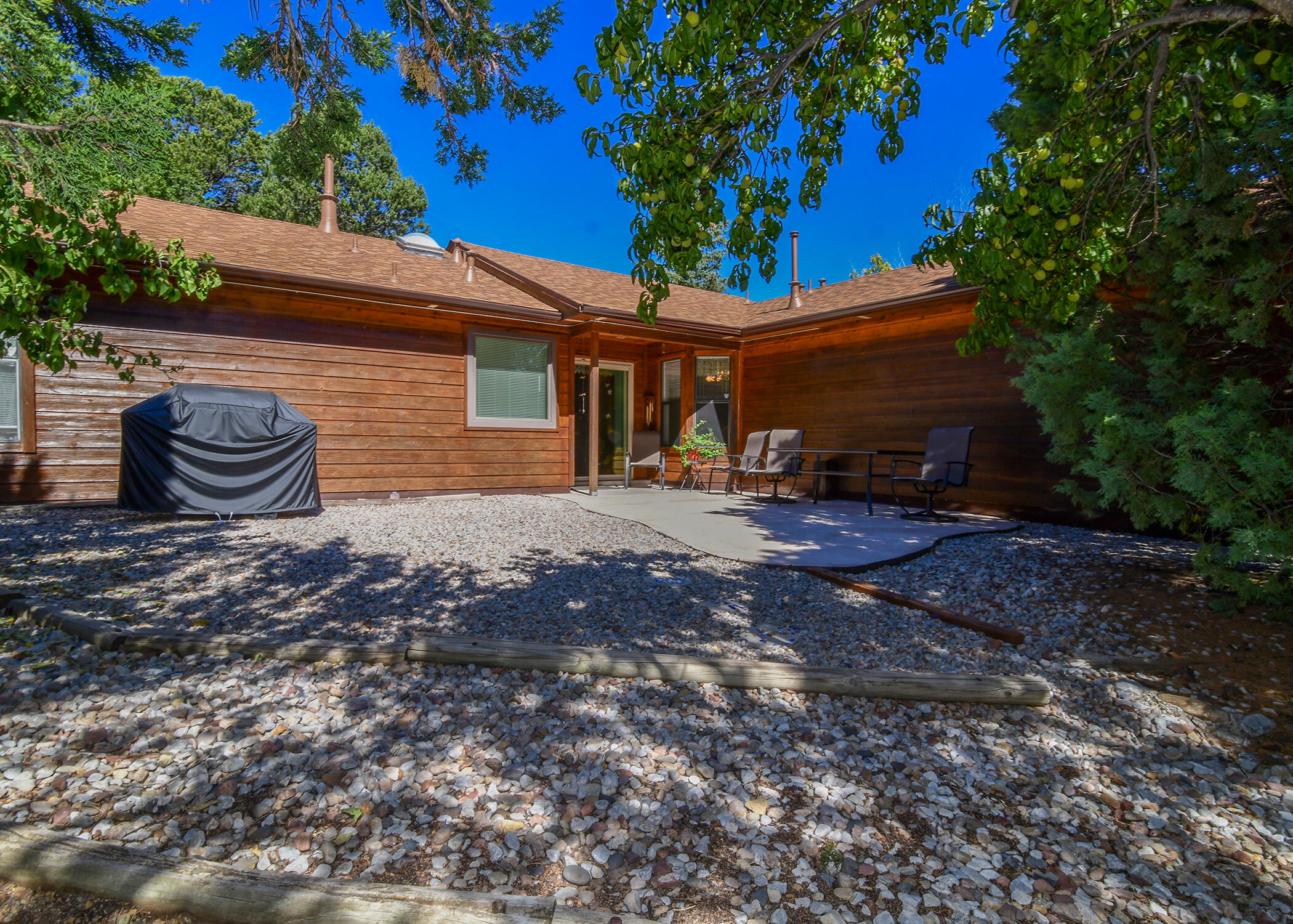 39 Mulberry Loop
