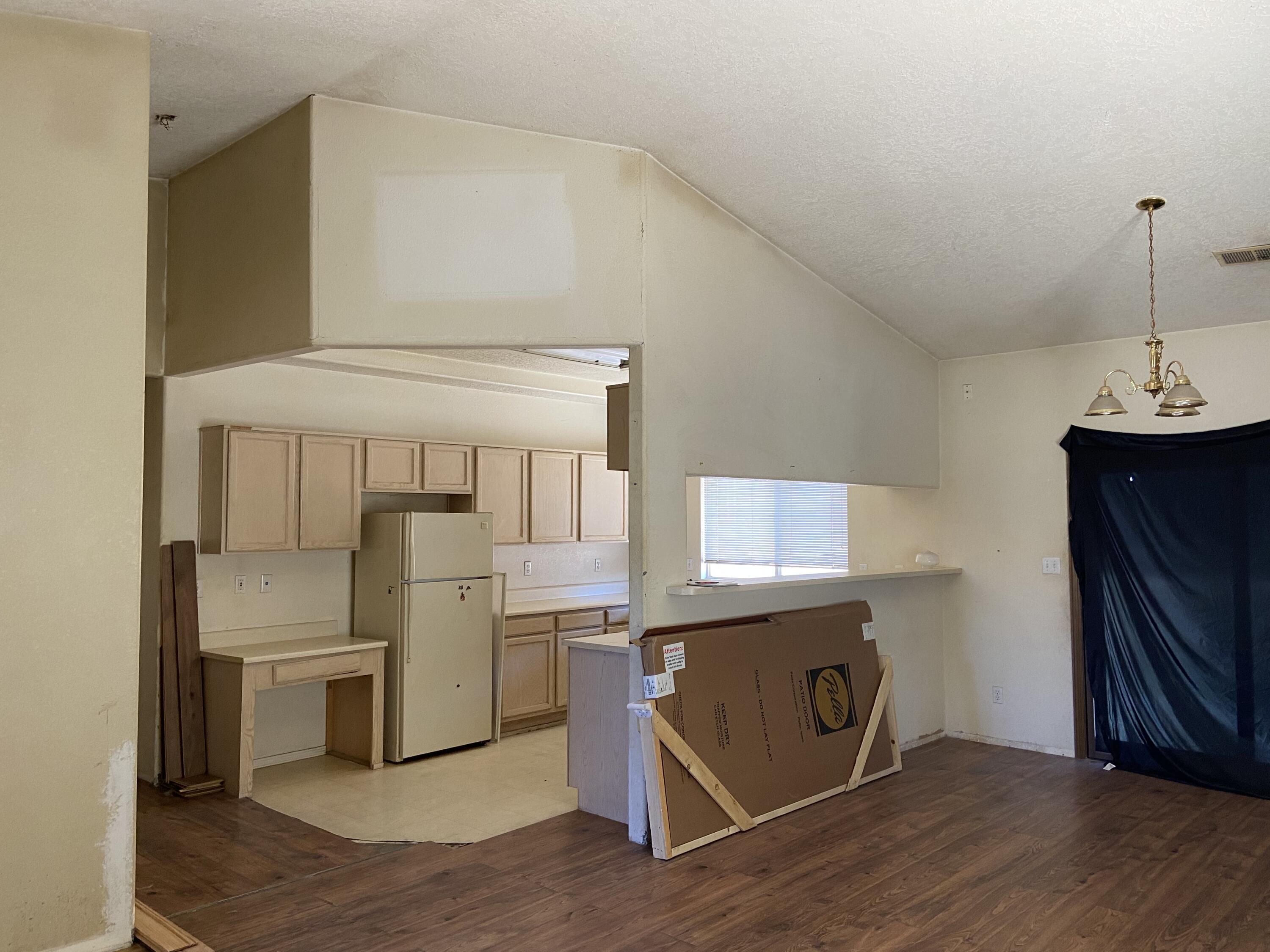 6900 Rancho Vista Place NE