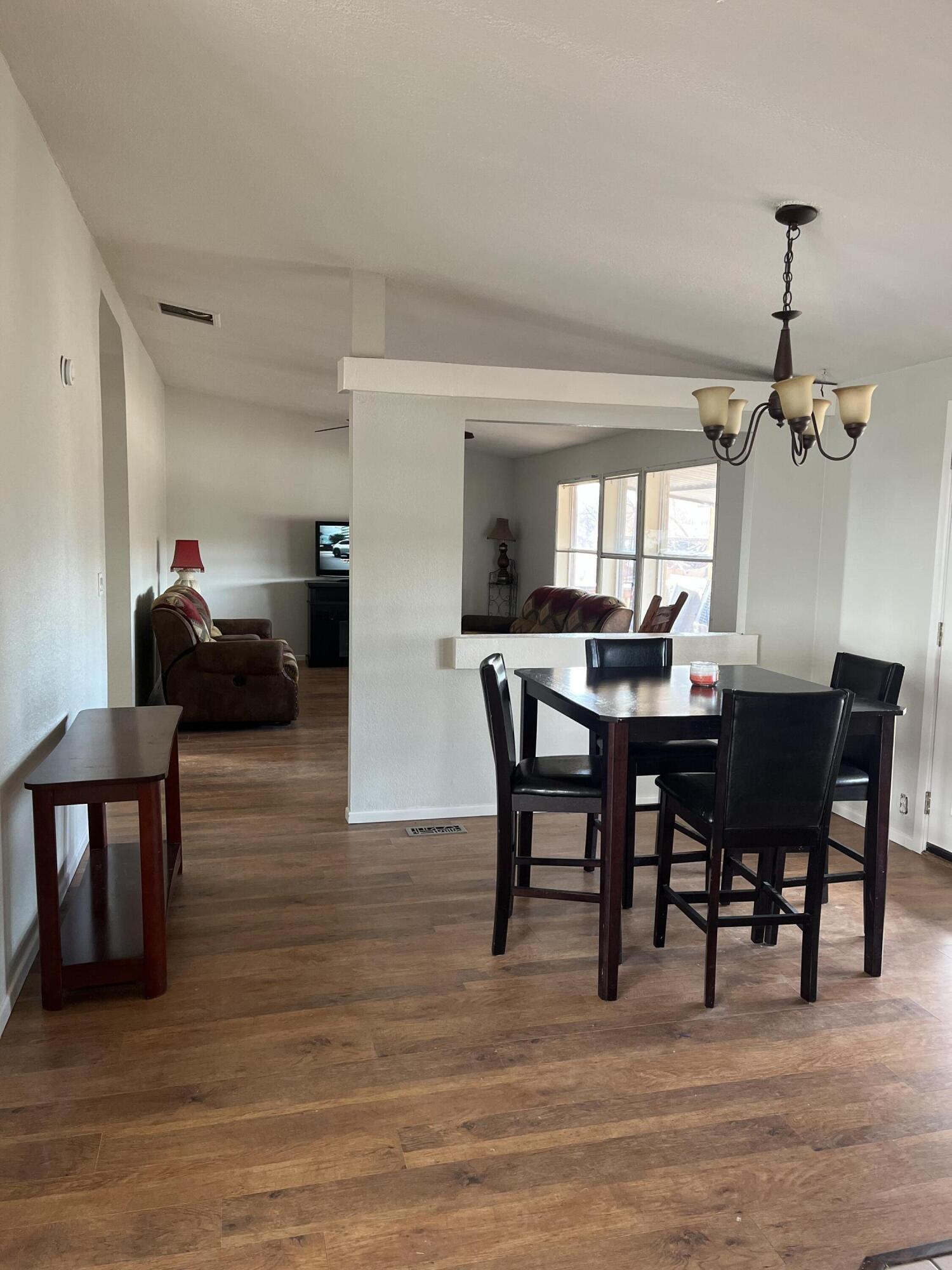 22 Abu Court