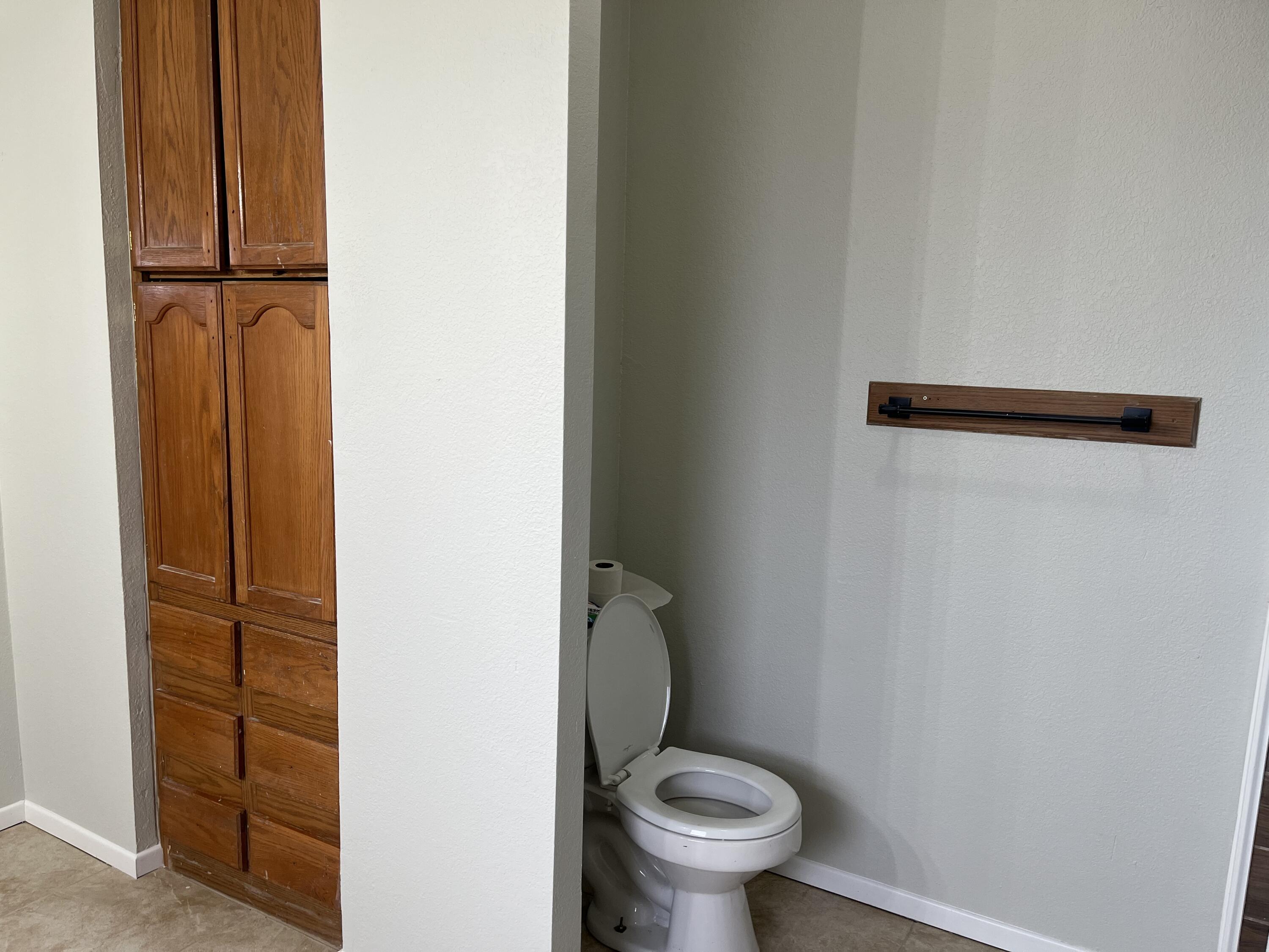 22 Abu Court