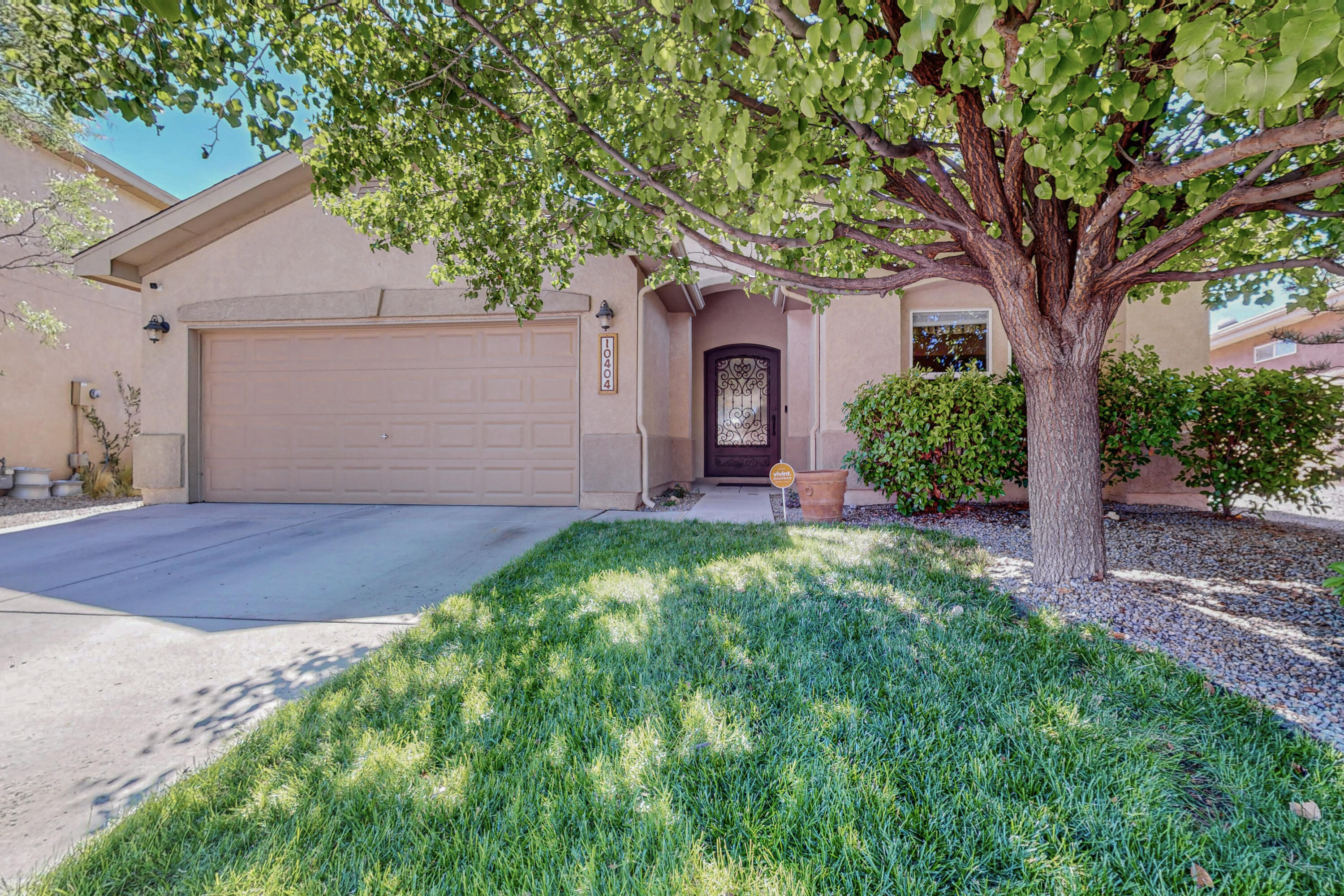 10404 Rayner Drive NW