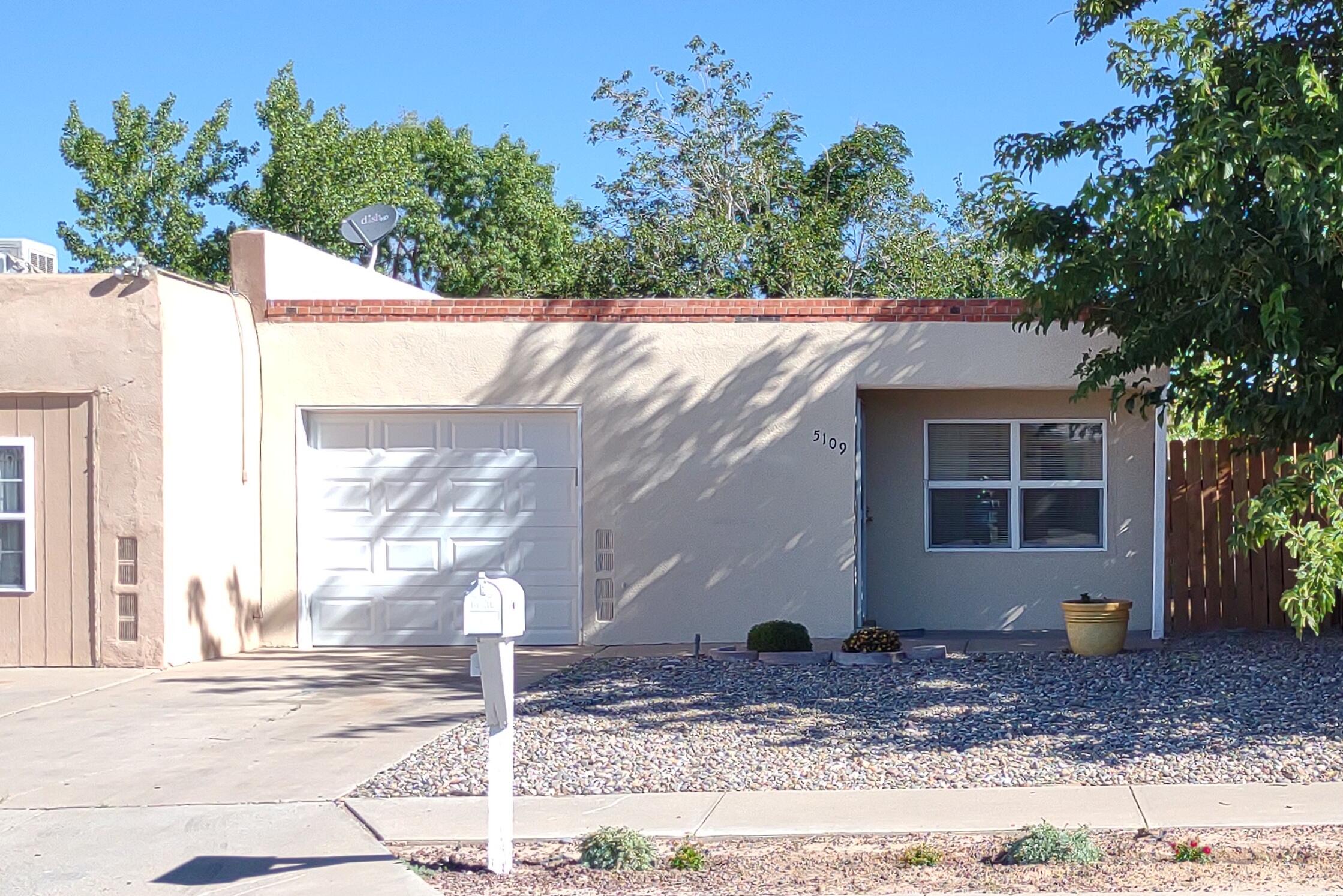 5109 Redlands Road NW