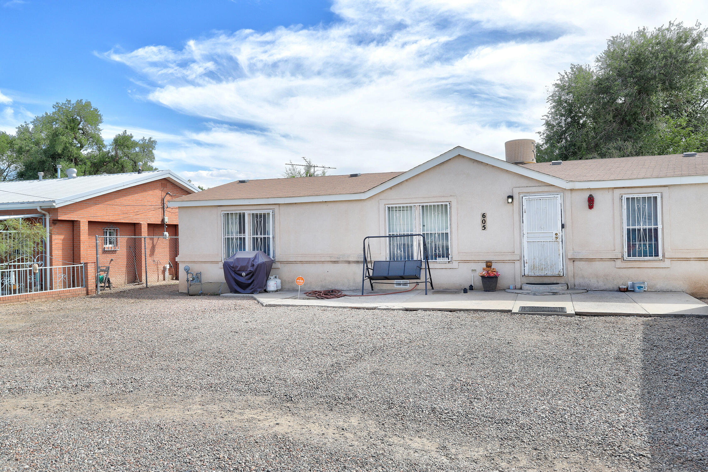 605 Atrisco Drive NW