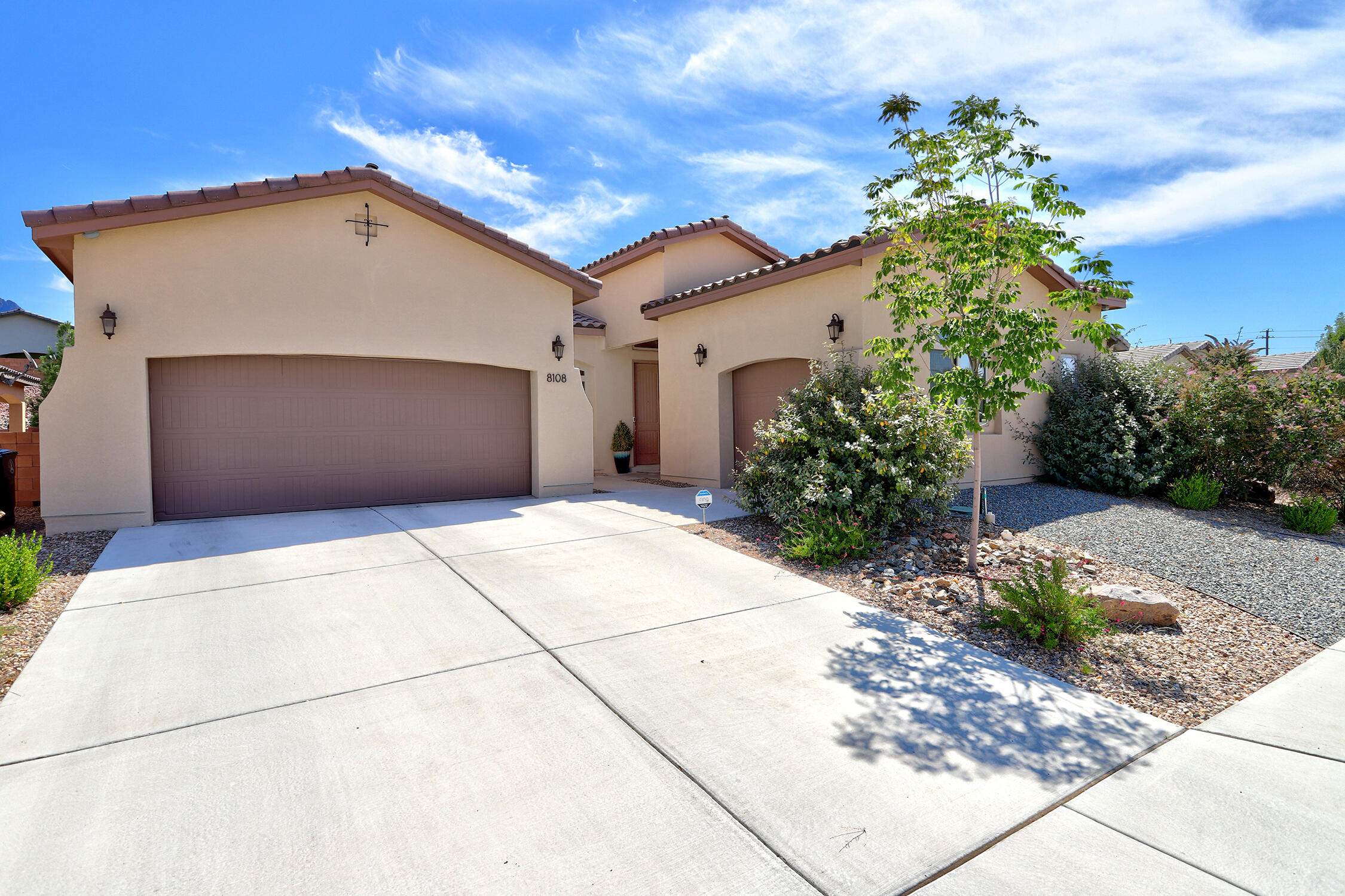 8108 Ronan Court NE