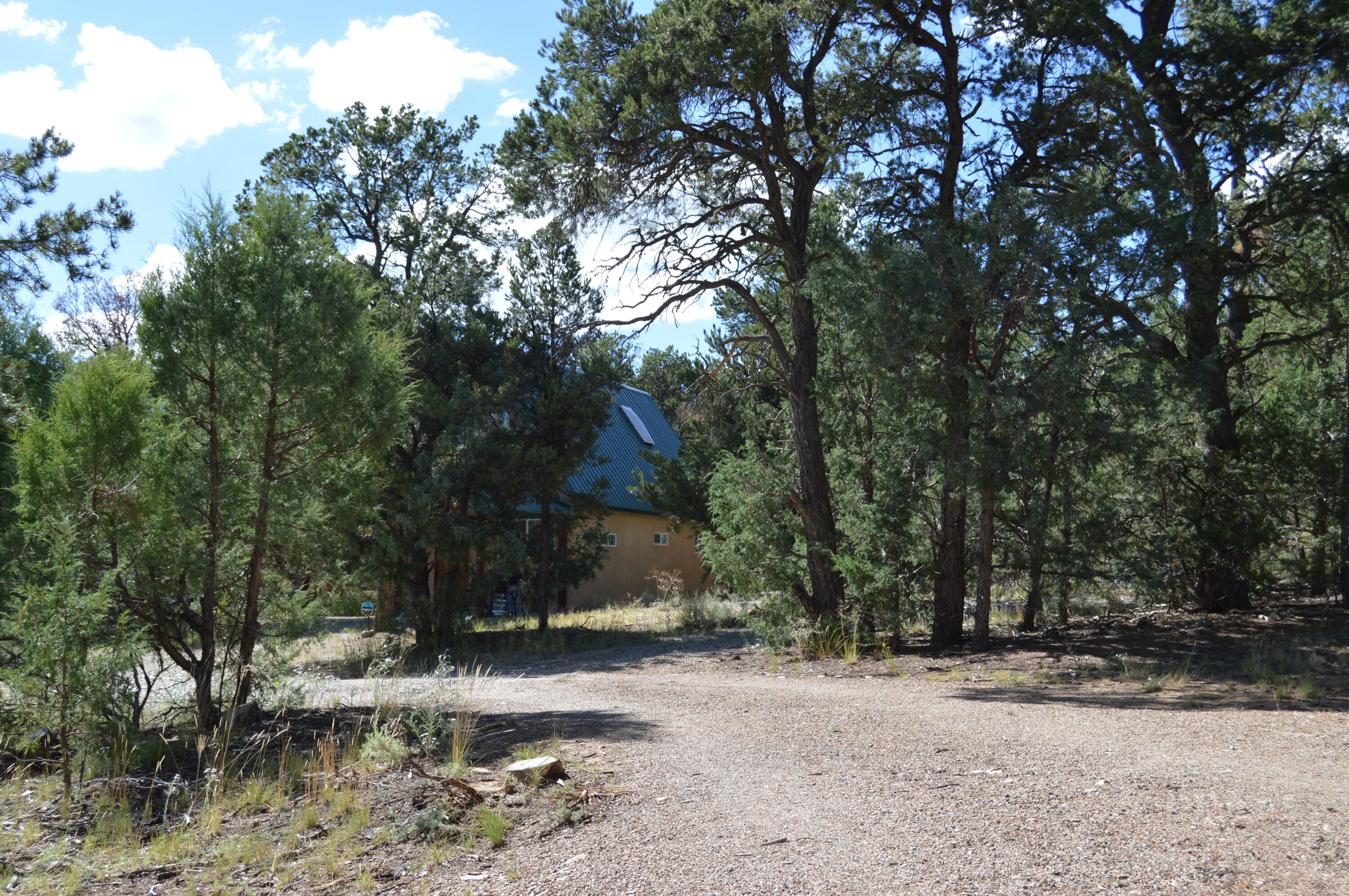 260 Jicariila Trail
