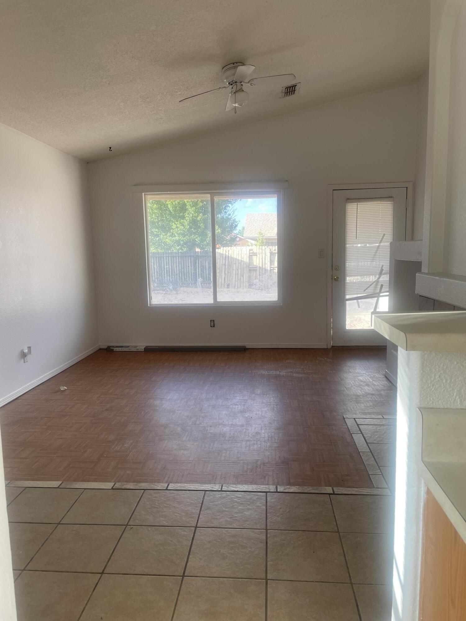 31 Violeta Place