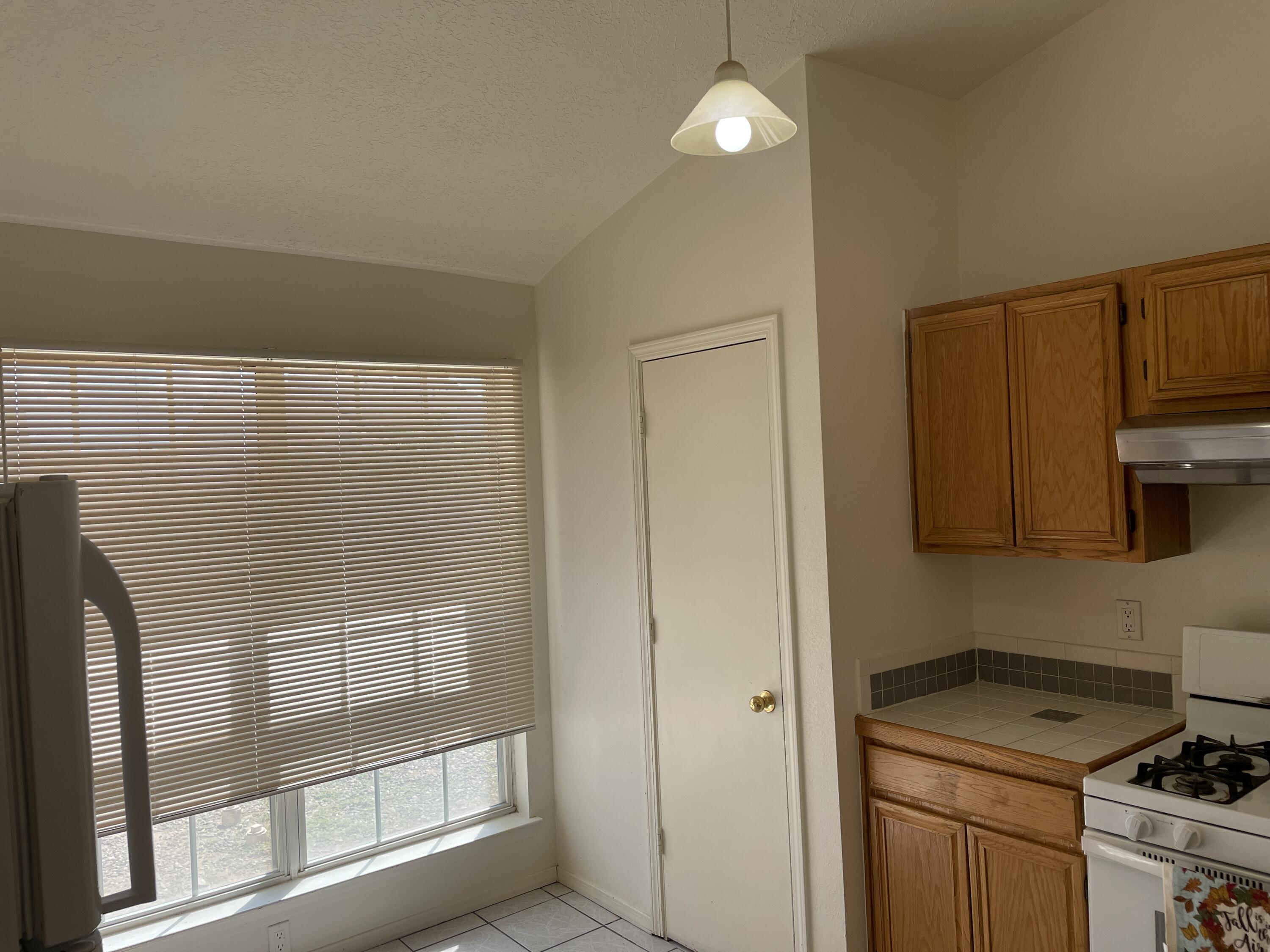27 Apache Plume Road