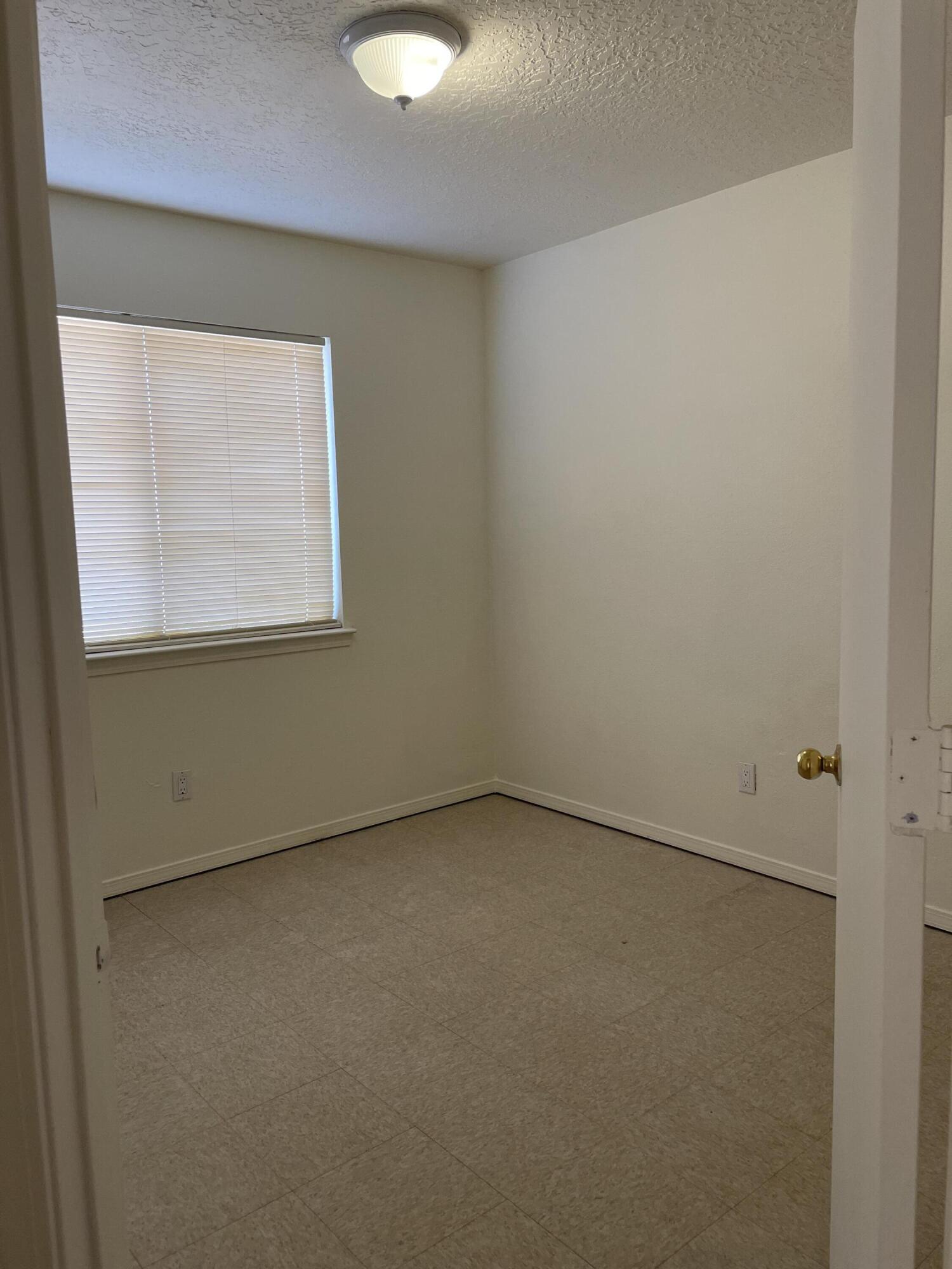 27 Apache Plume Road