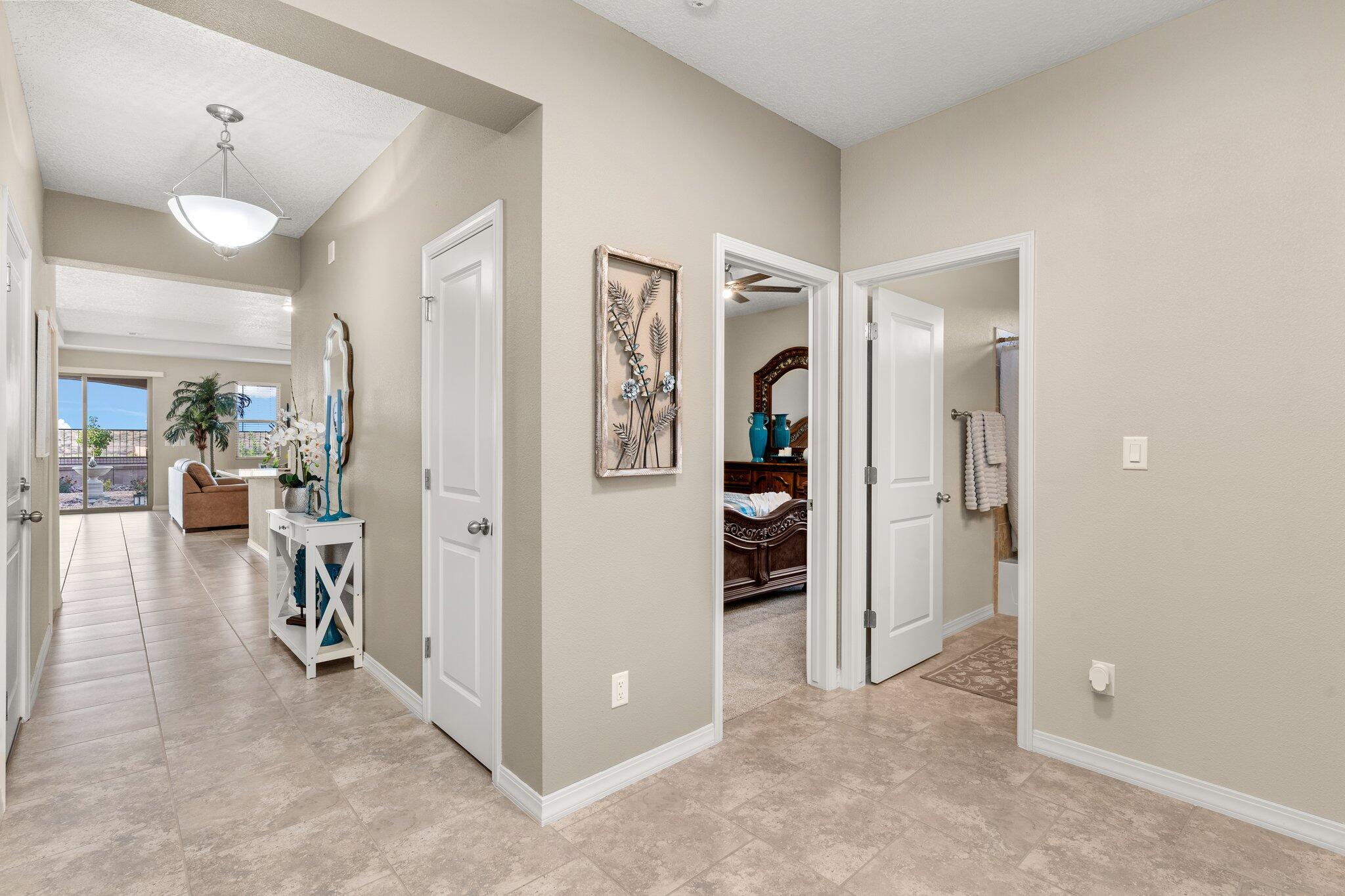 1336 Valle Vista Court NW