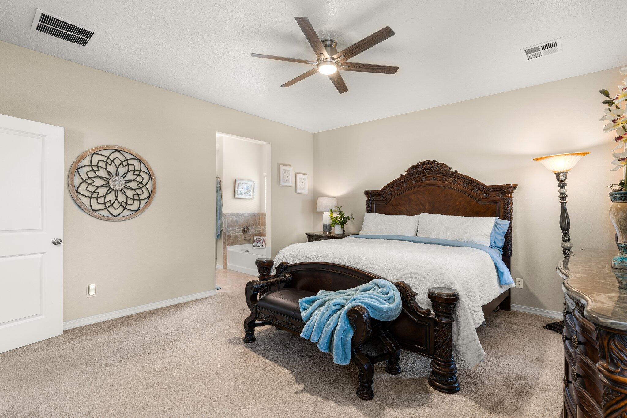 1336 Valle Vista Court NW