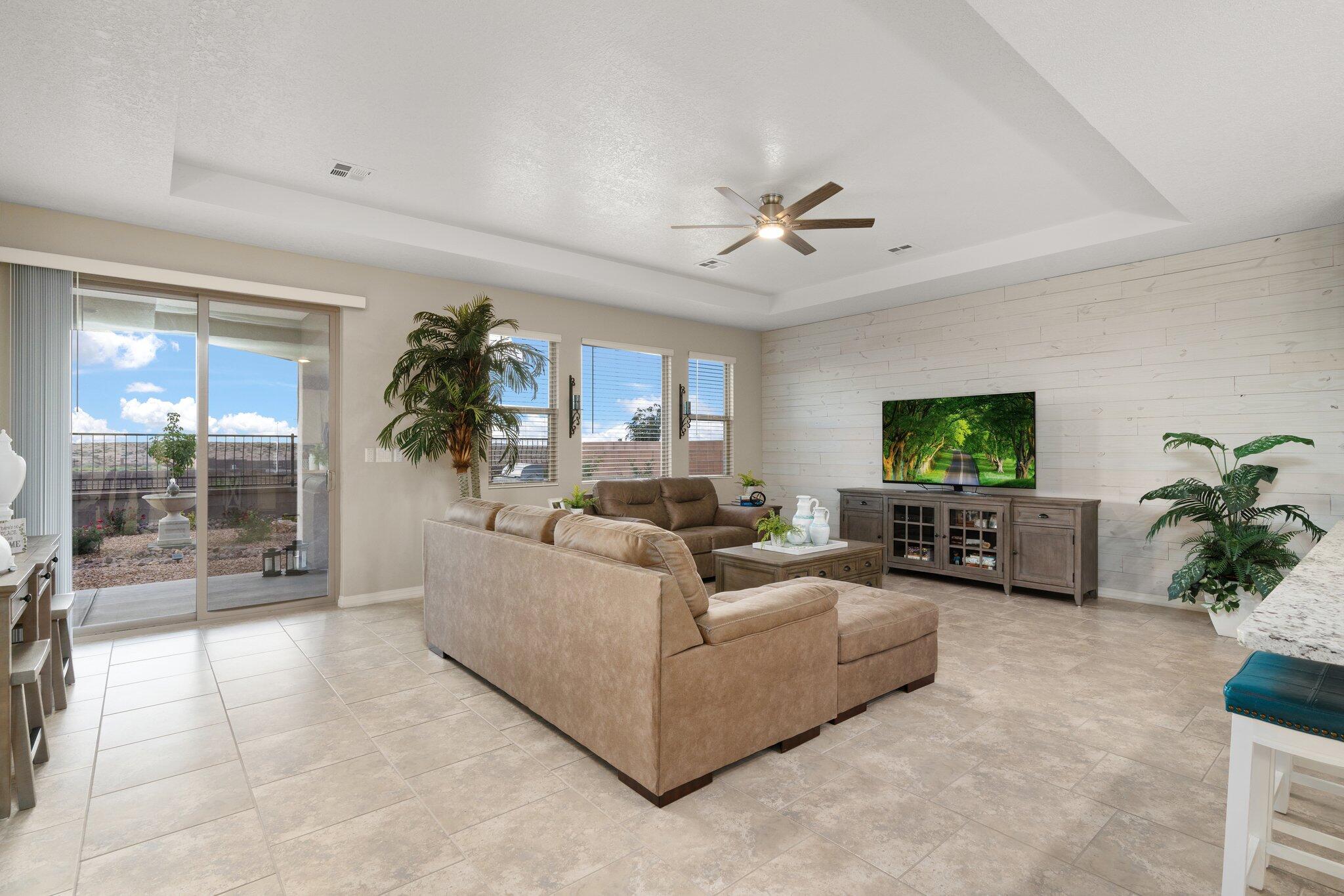 1336 Valle Vista Court NW