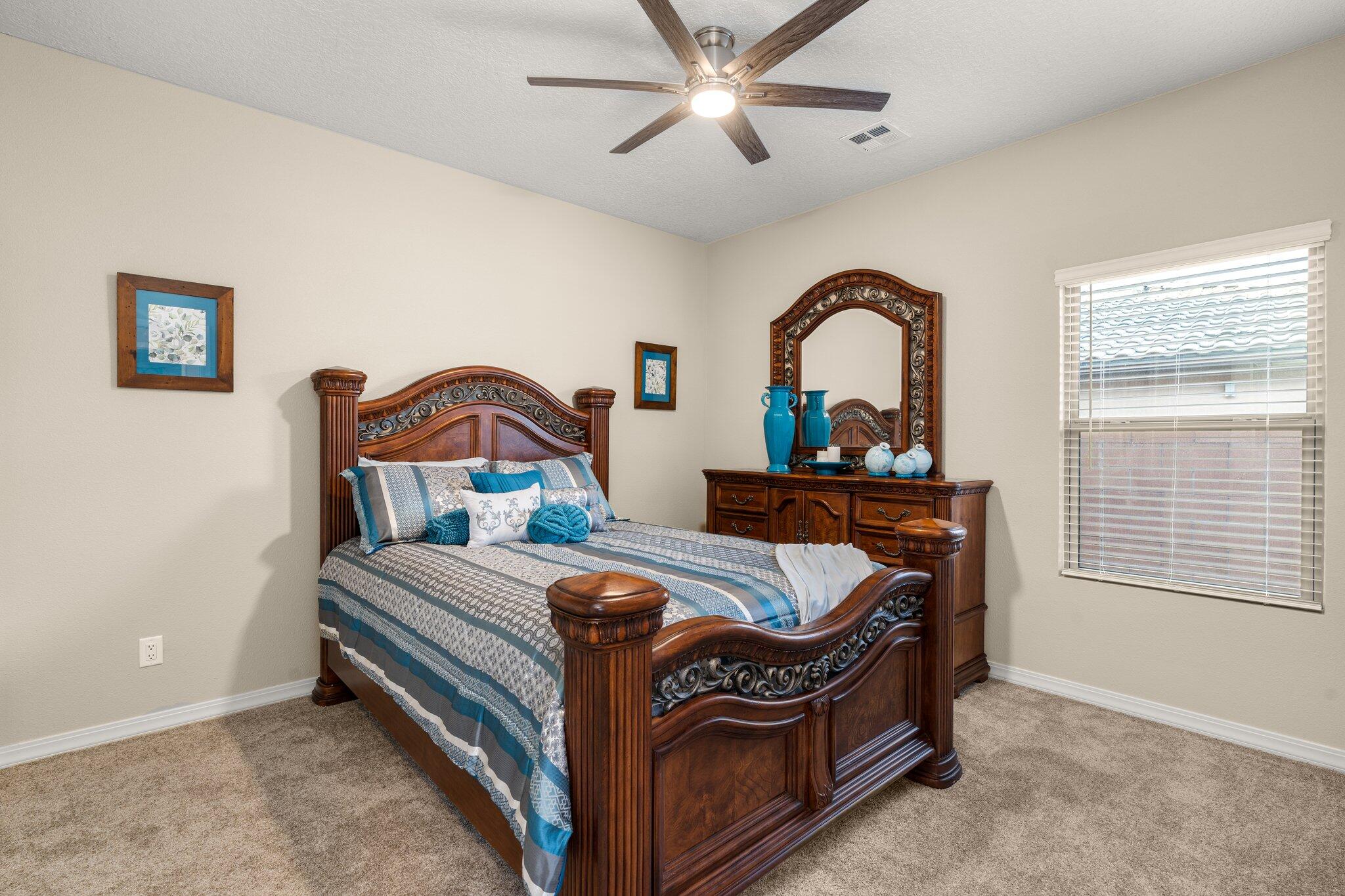 1336 Valle Vista Court NW