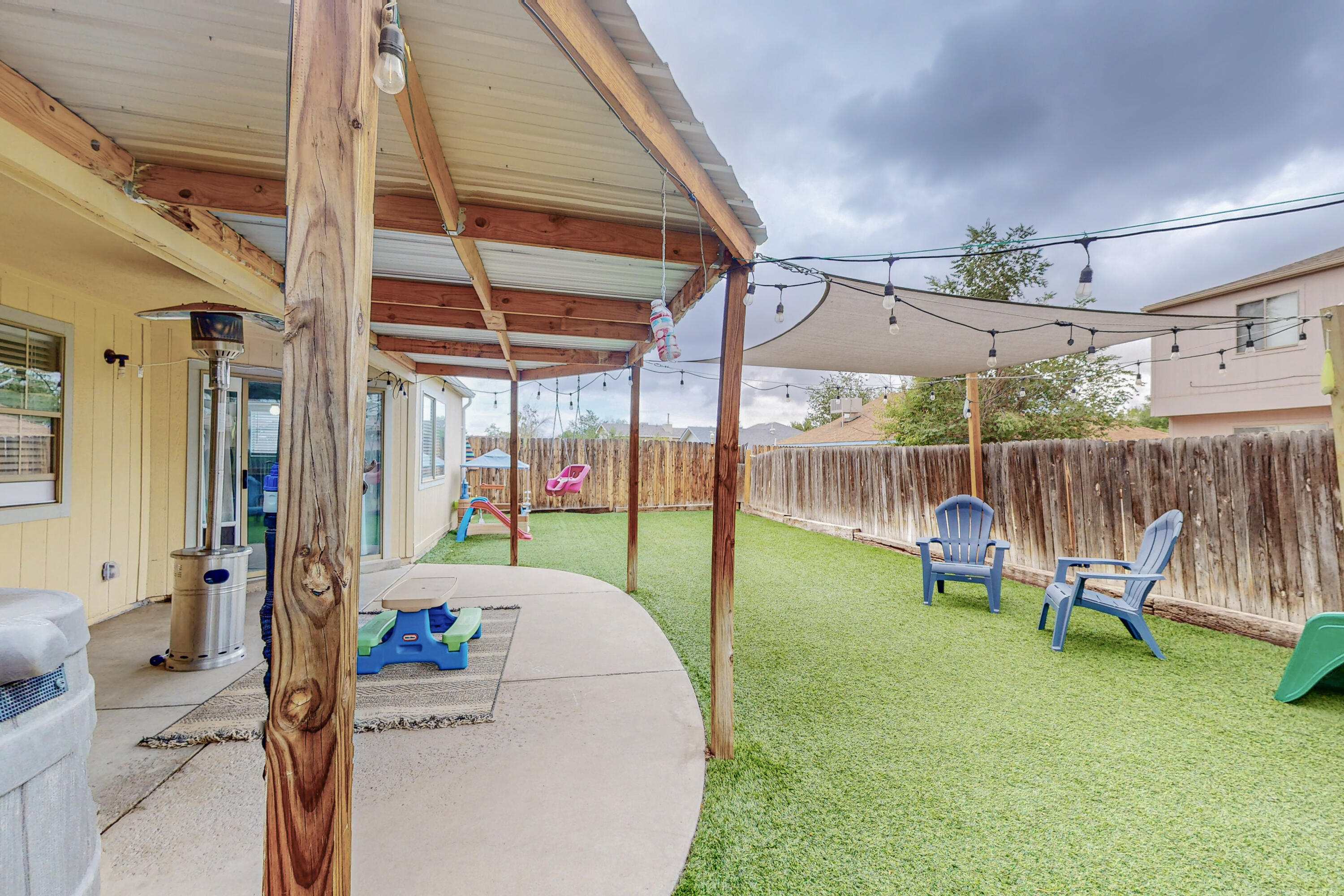1354 Fireweed Drive NE