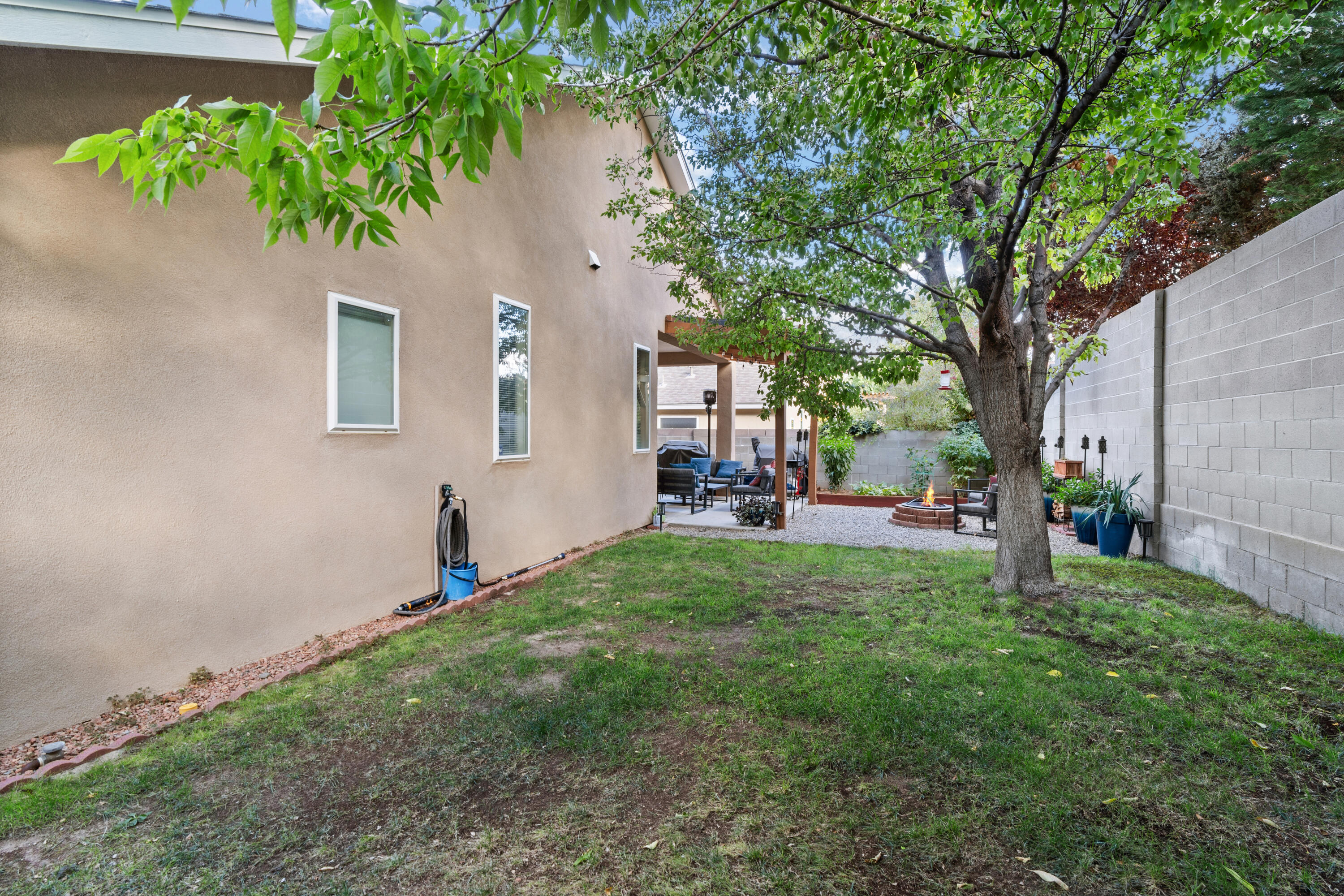 6404 Burgos Avenue NW
