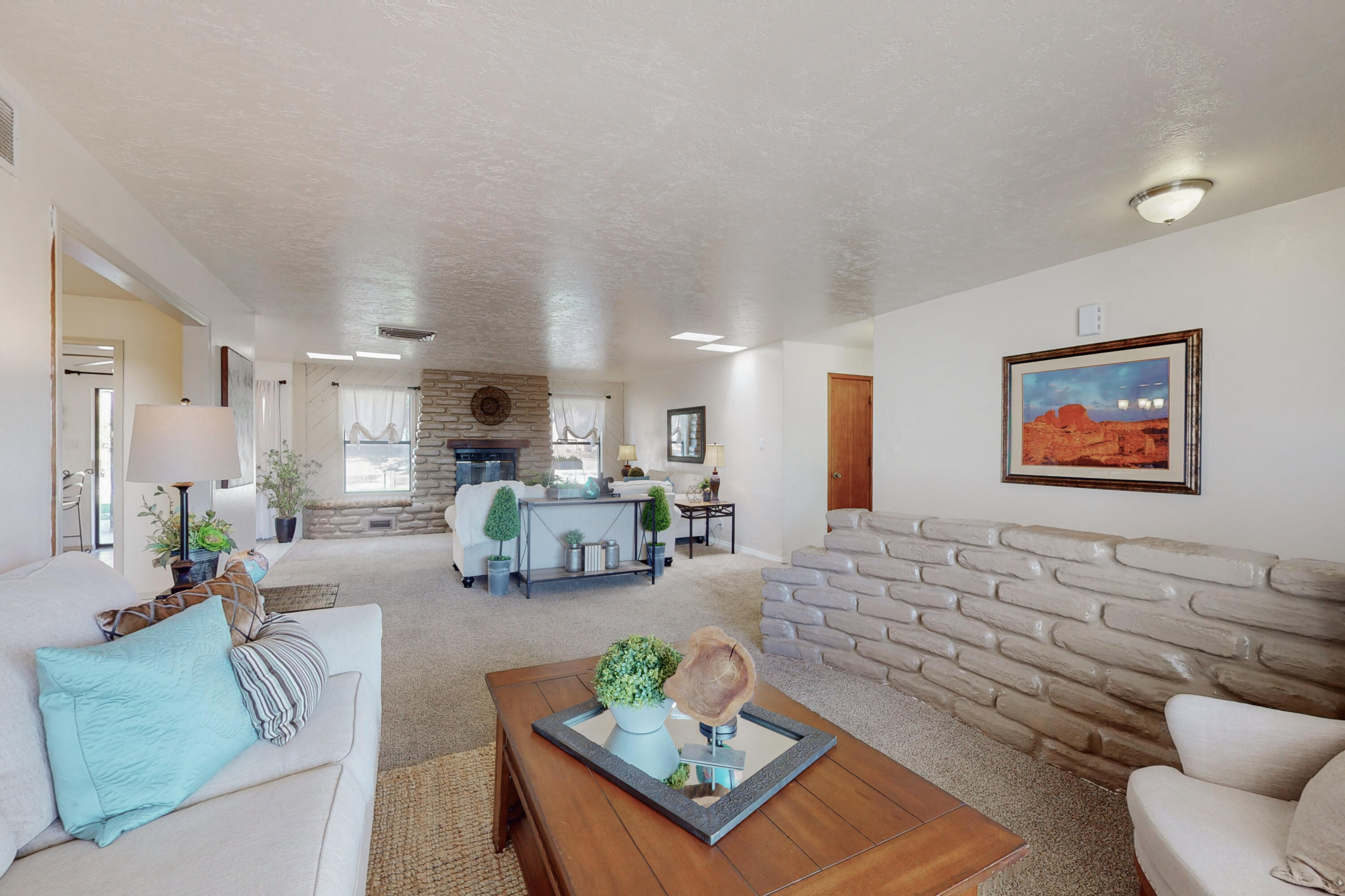 5414 Edwards Drive NE
