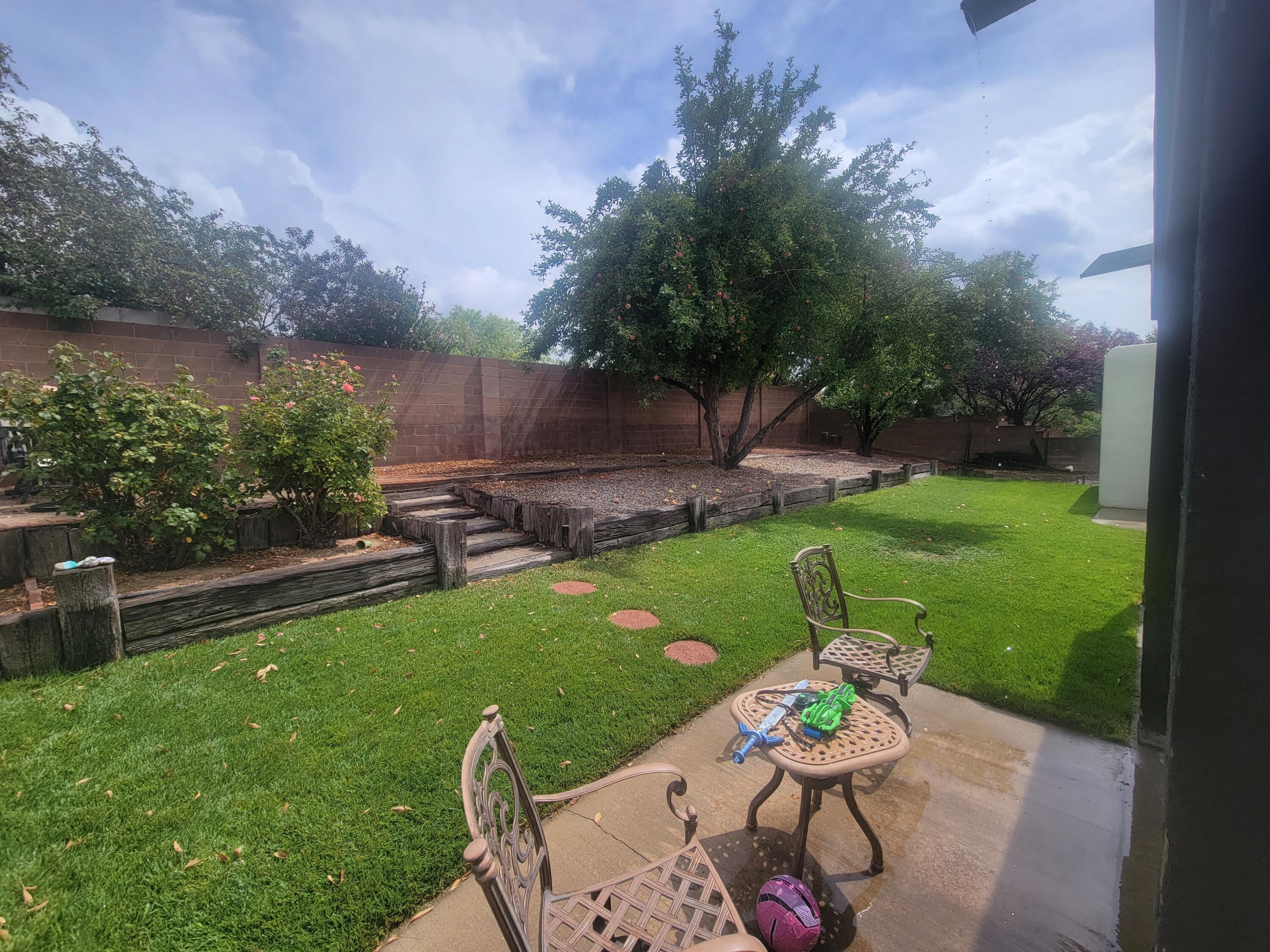 5414 Edwards Drive NE