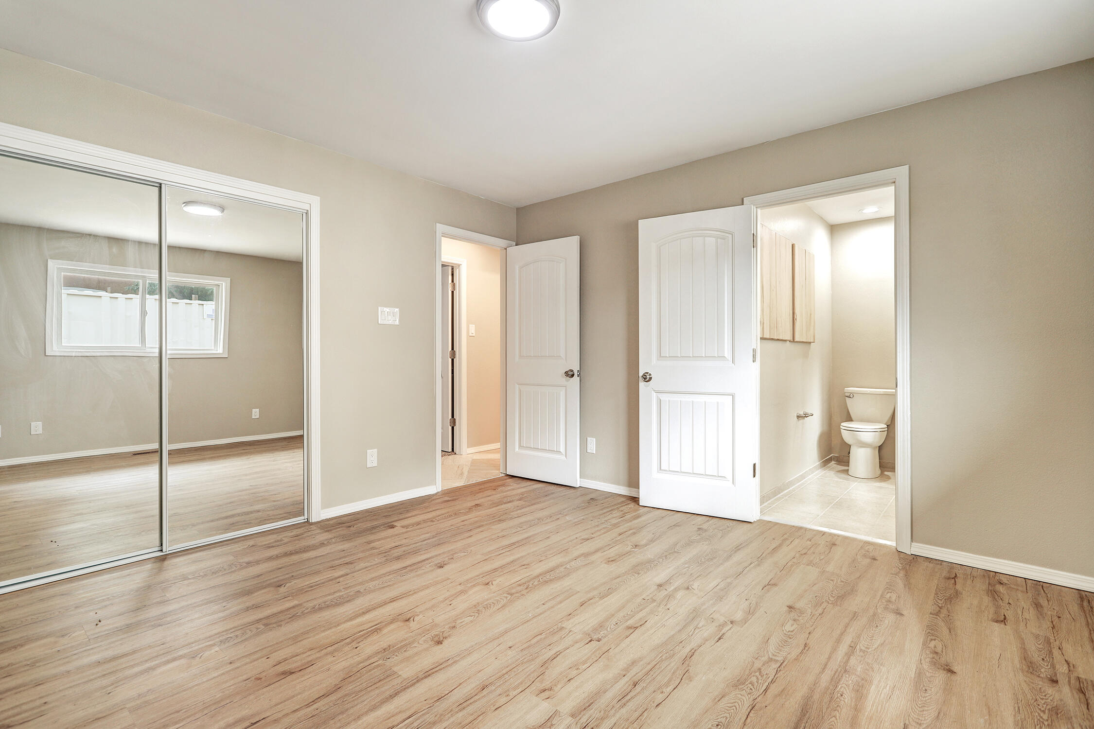 1804 Sandler Court NE