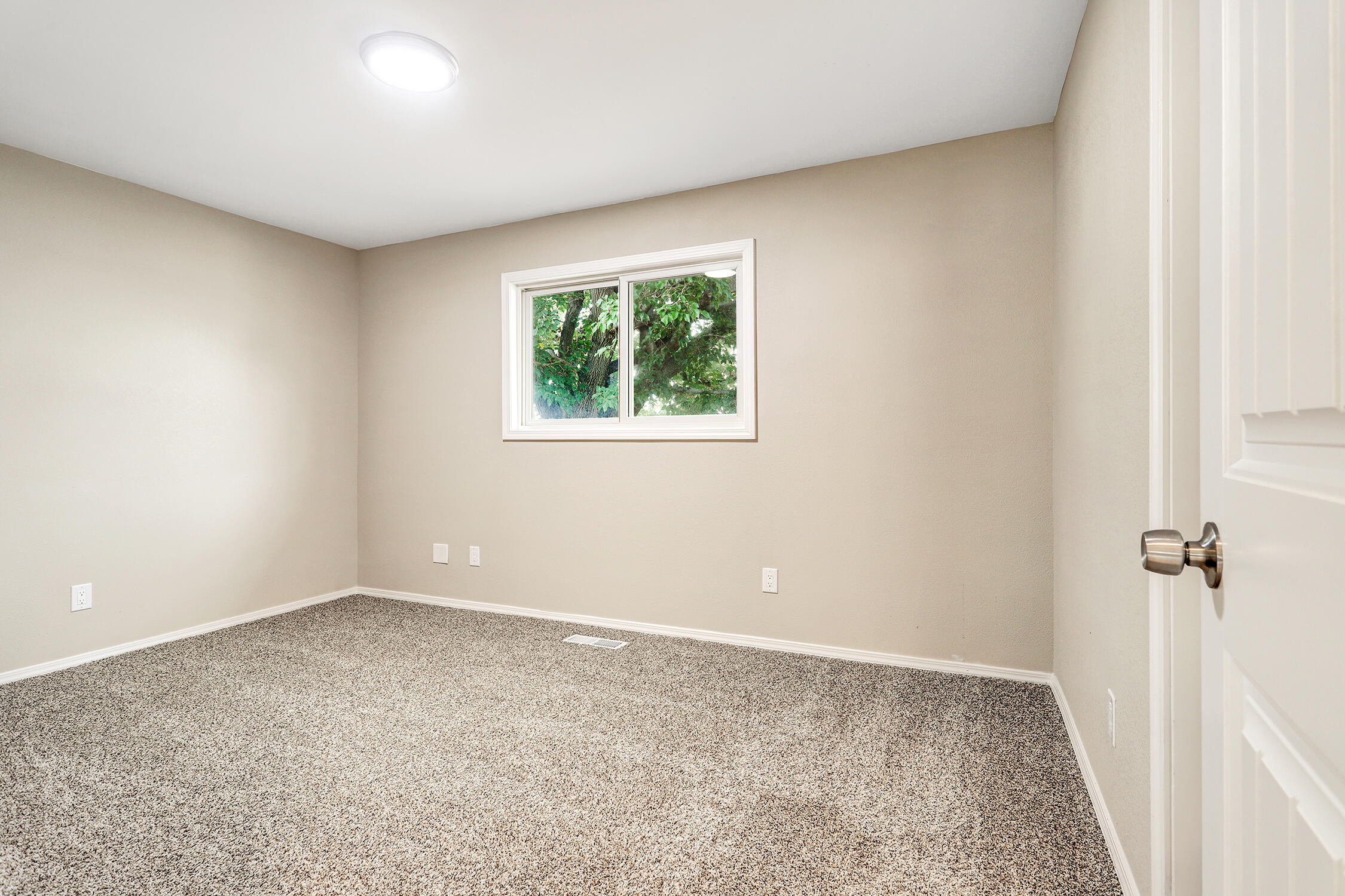 1804 Sandler Court NE