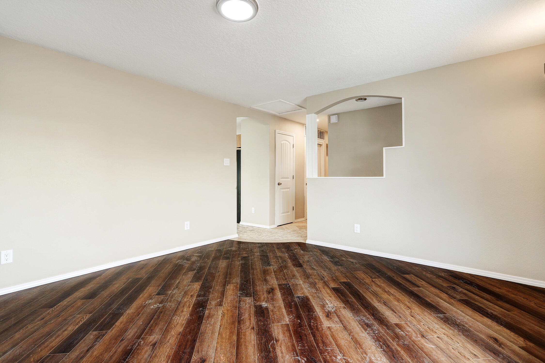 1804 Sandler Court NE