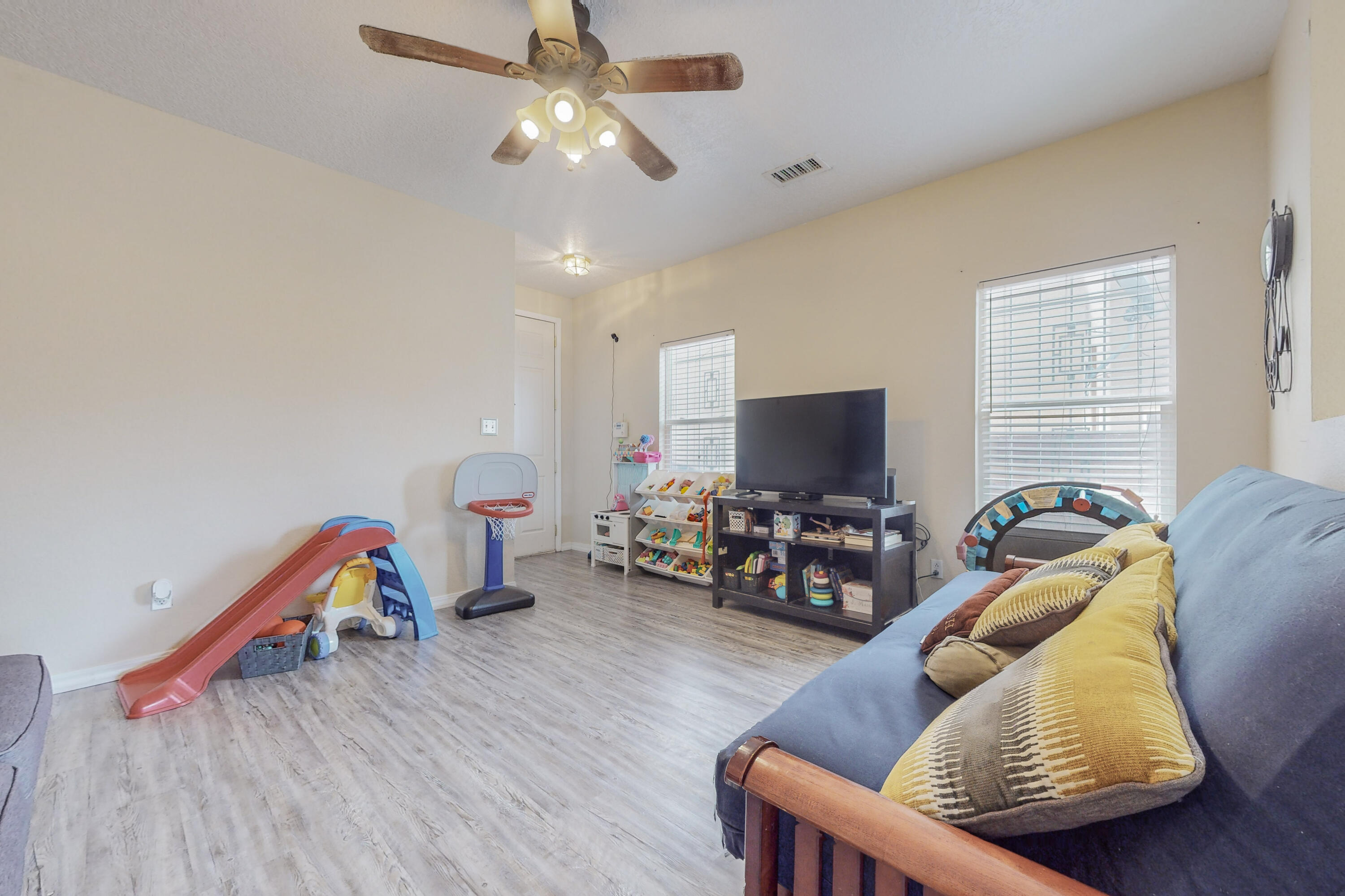 10716 Gentry Lane SW