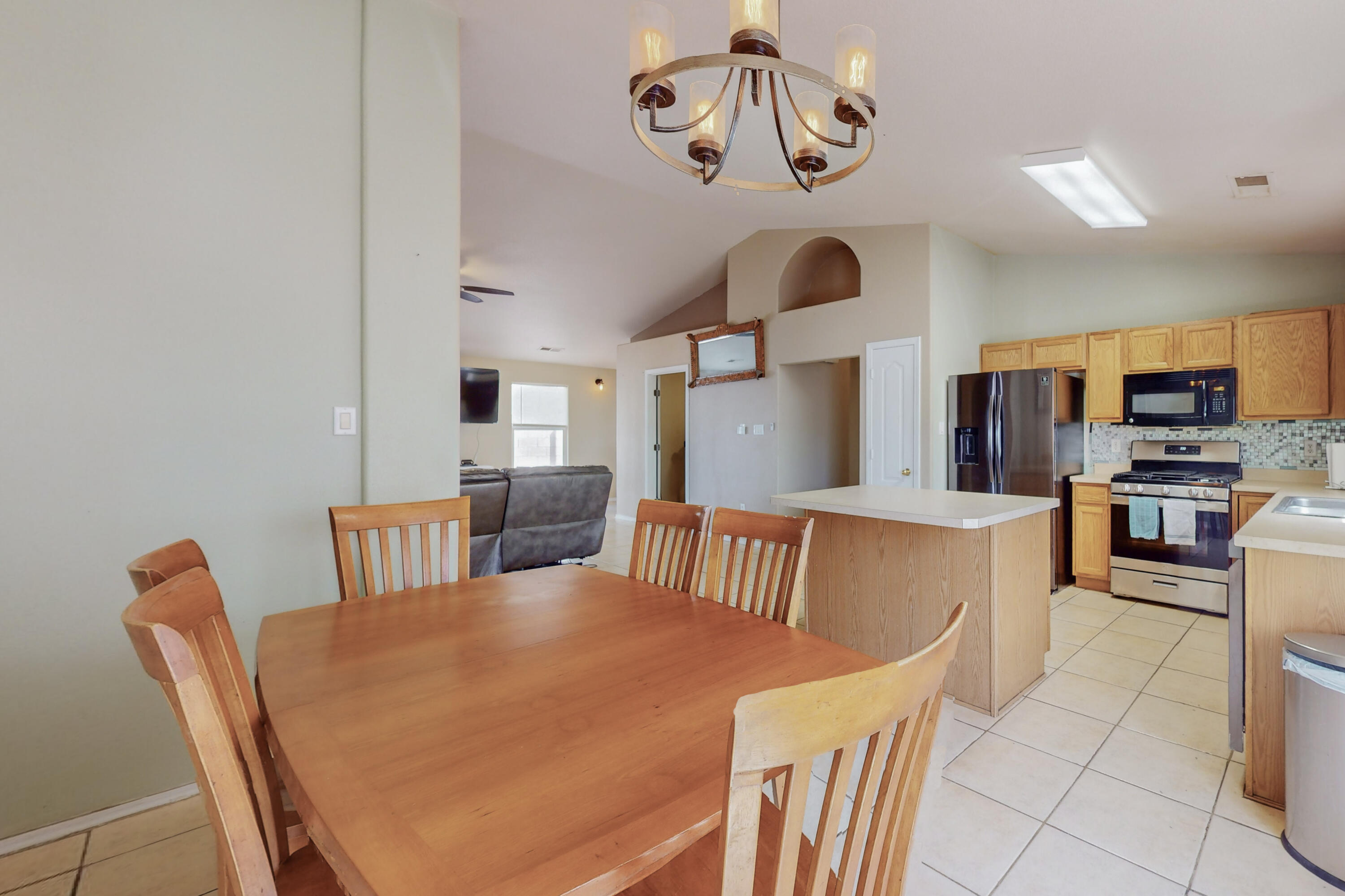 9805 Morning Sun Trail SW
