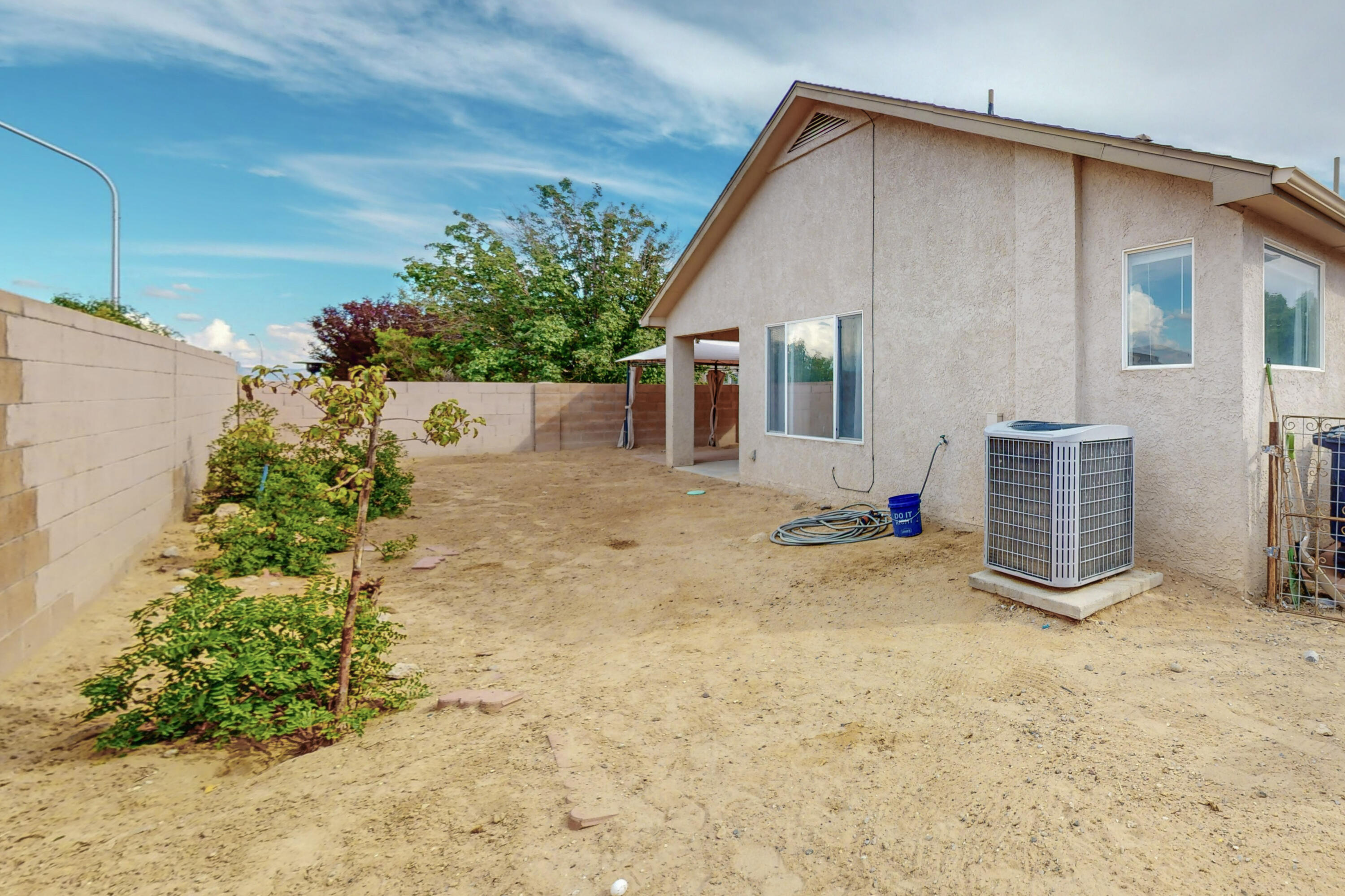 9805 Morning Sun Trail SW