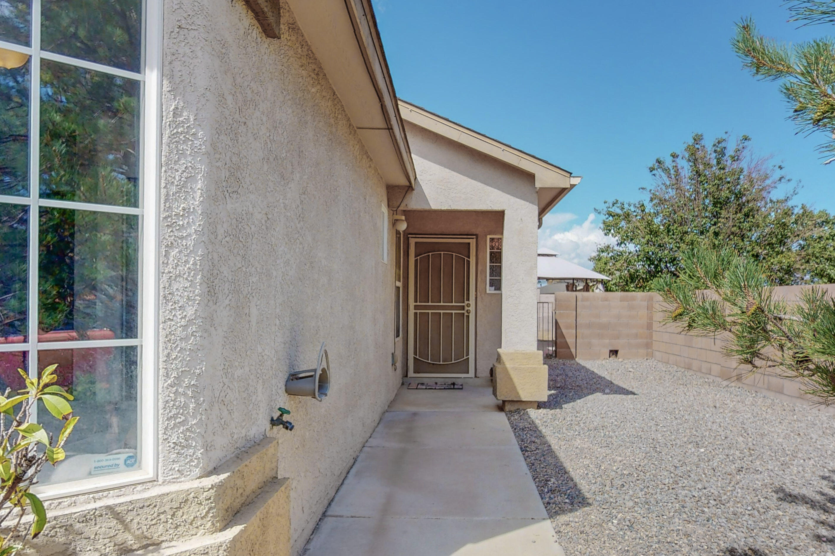 9805 Morning Sun Trail SW