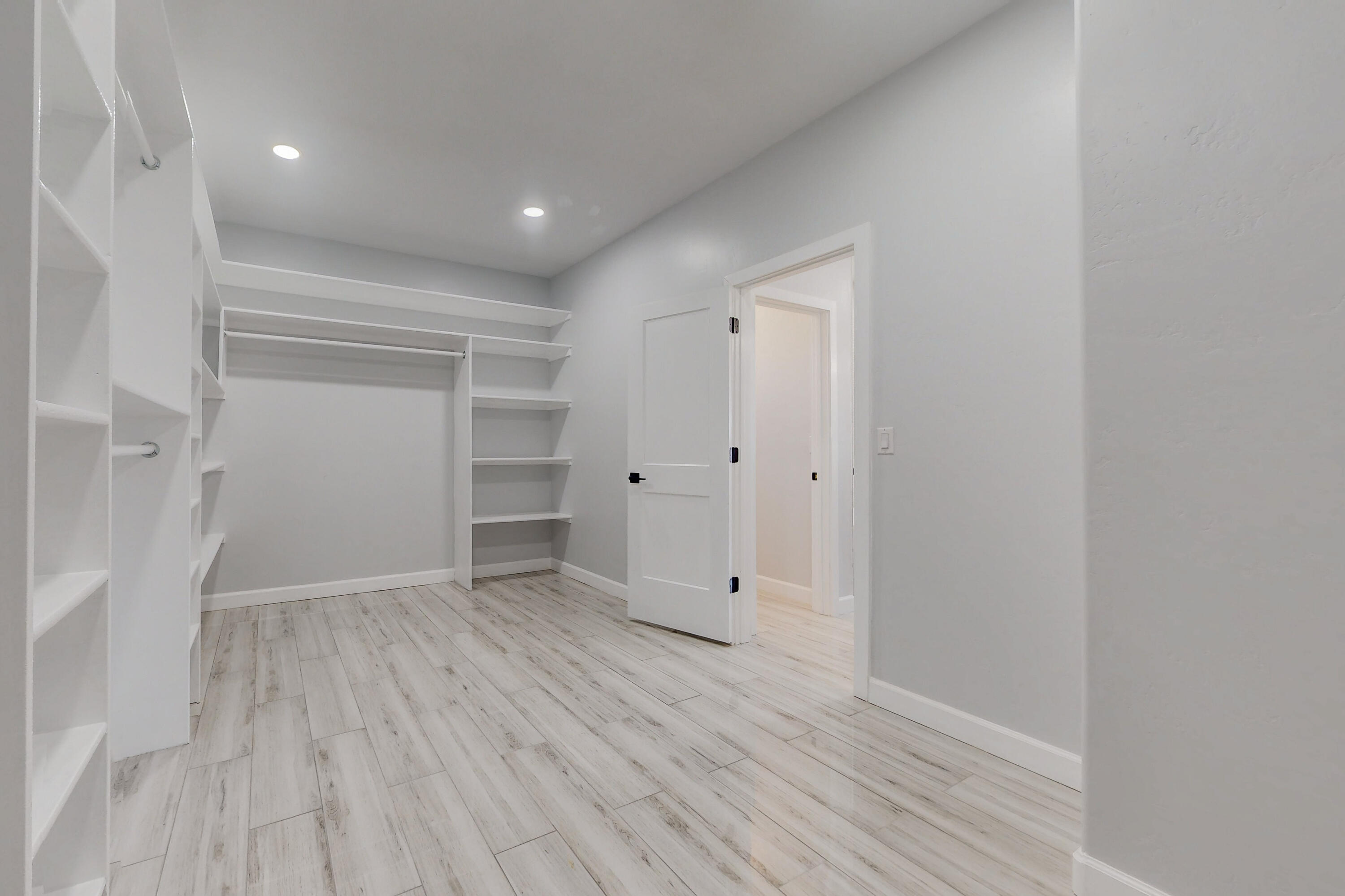 704 Chihuahua Road NE
