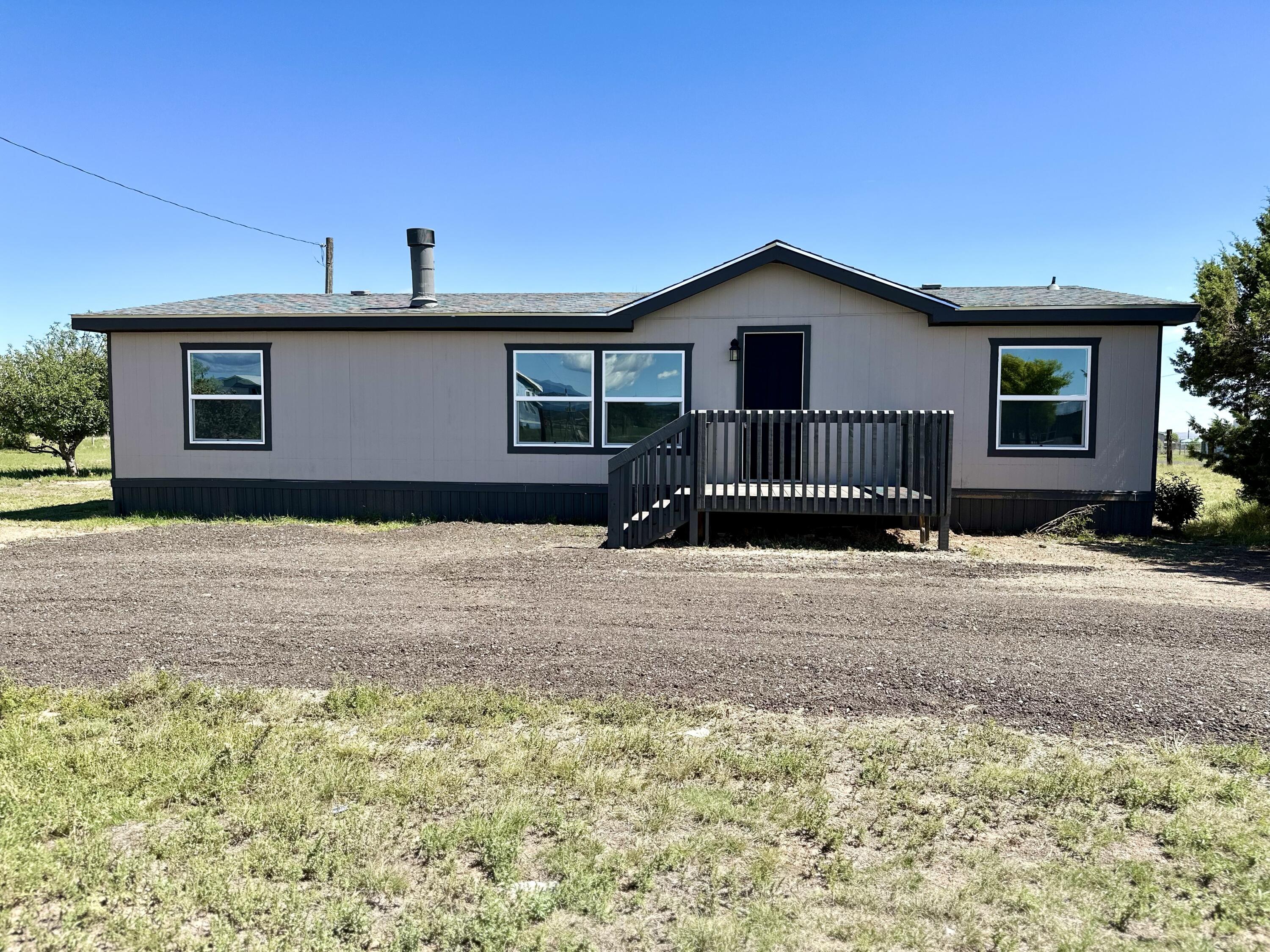 6 John Wayne Road