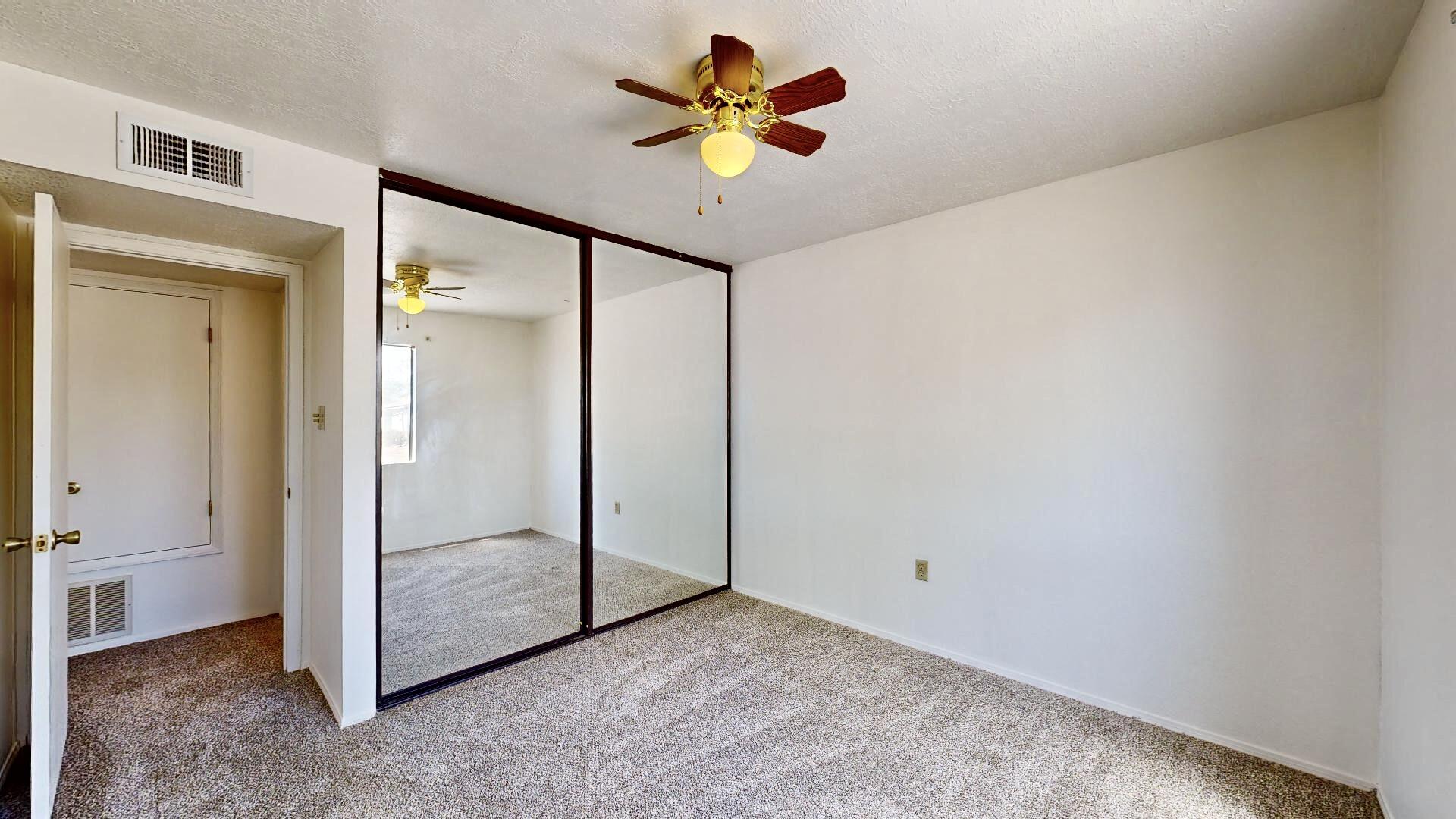 715 Sunflower Drive SW